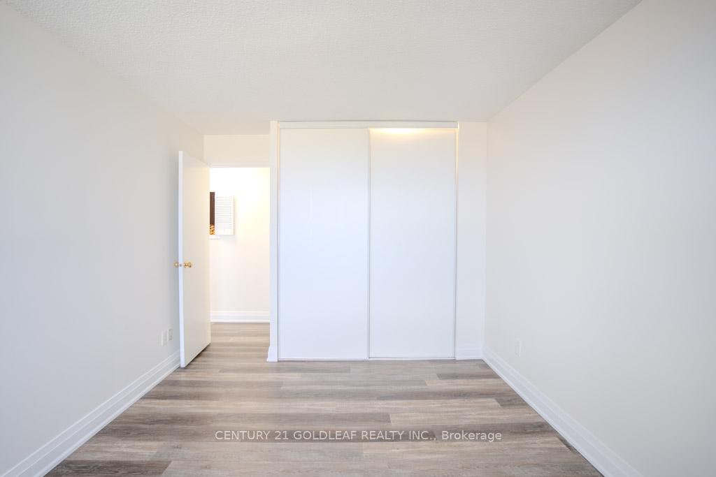 Photo 19 of Unit 501, 415 Greenview Avenue, Ottawa, Britannia — HOMEH
