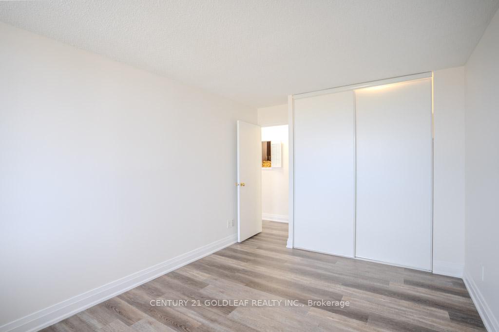 Photo 21 of Unit 501, 415 Greenview Avenue, Ottawa, Britannia — HOMEH