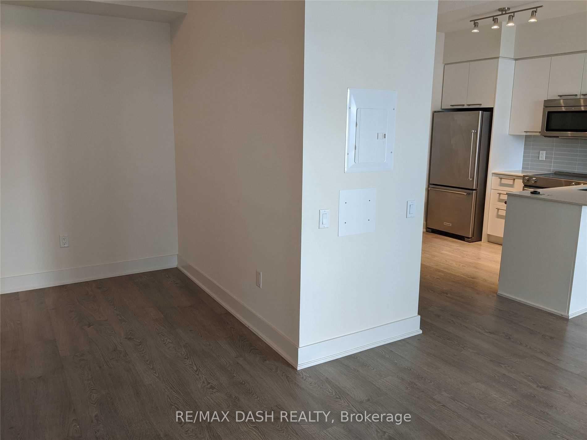Photo 9 of Unit 1609, 30 Roehampton Avenue, Toronto, Mount Pleasant West — HOMEH