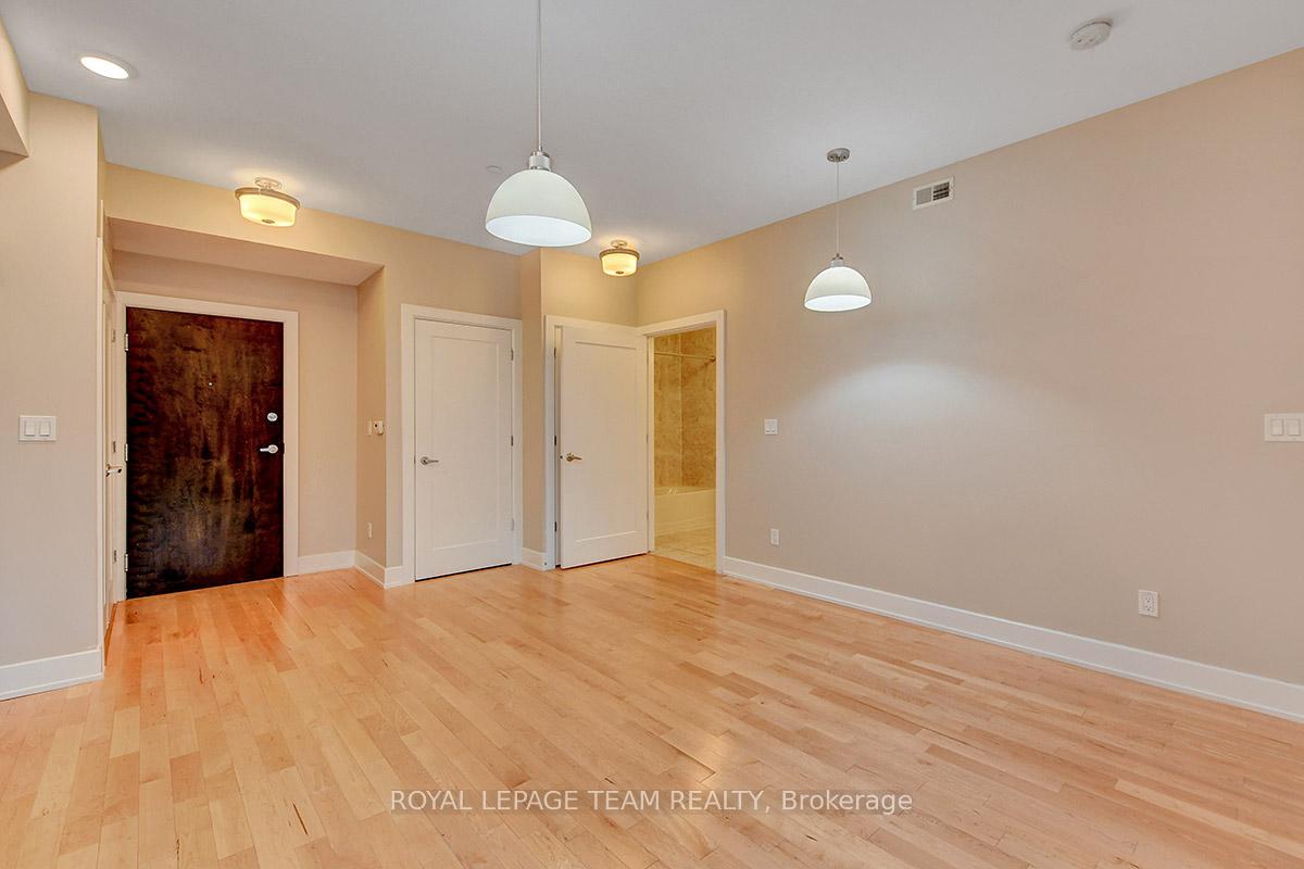 Photo 17 of Unit 207, 615 Longfields Drive, Ottawa, Barrhaven - Longfields — HOMEH
