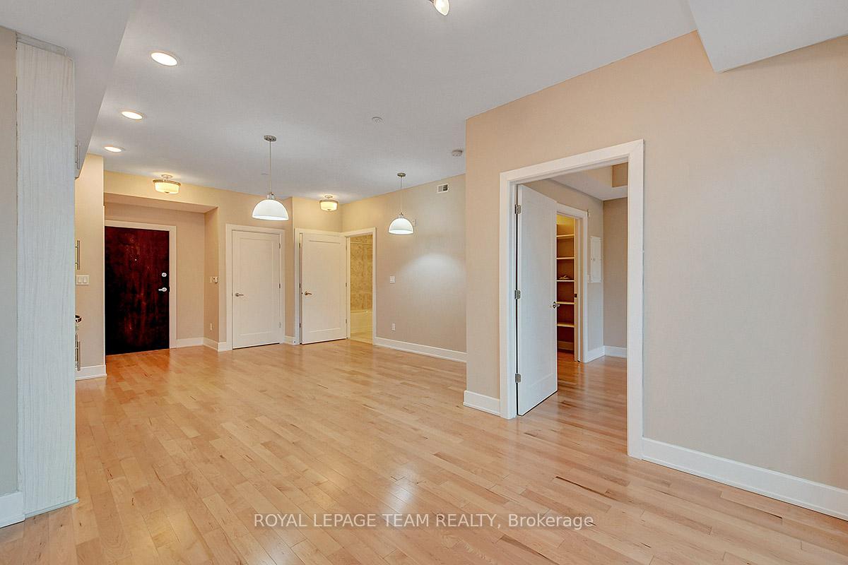 Photo 23 of Unit 207, 615 Longfields Drive, Ottawa, Barrhaven - Longfields — HOMEH