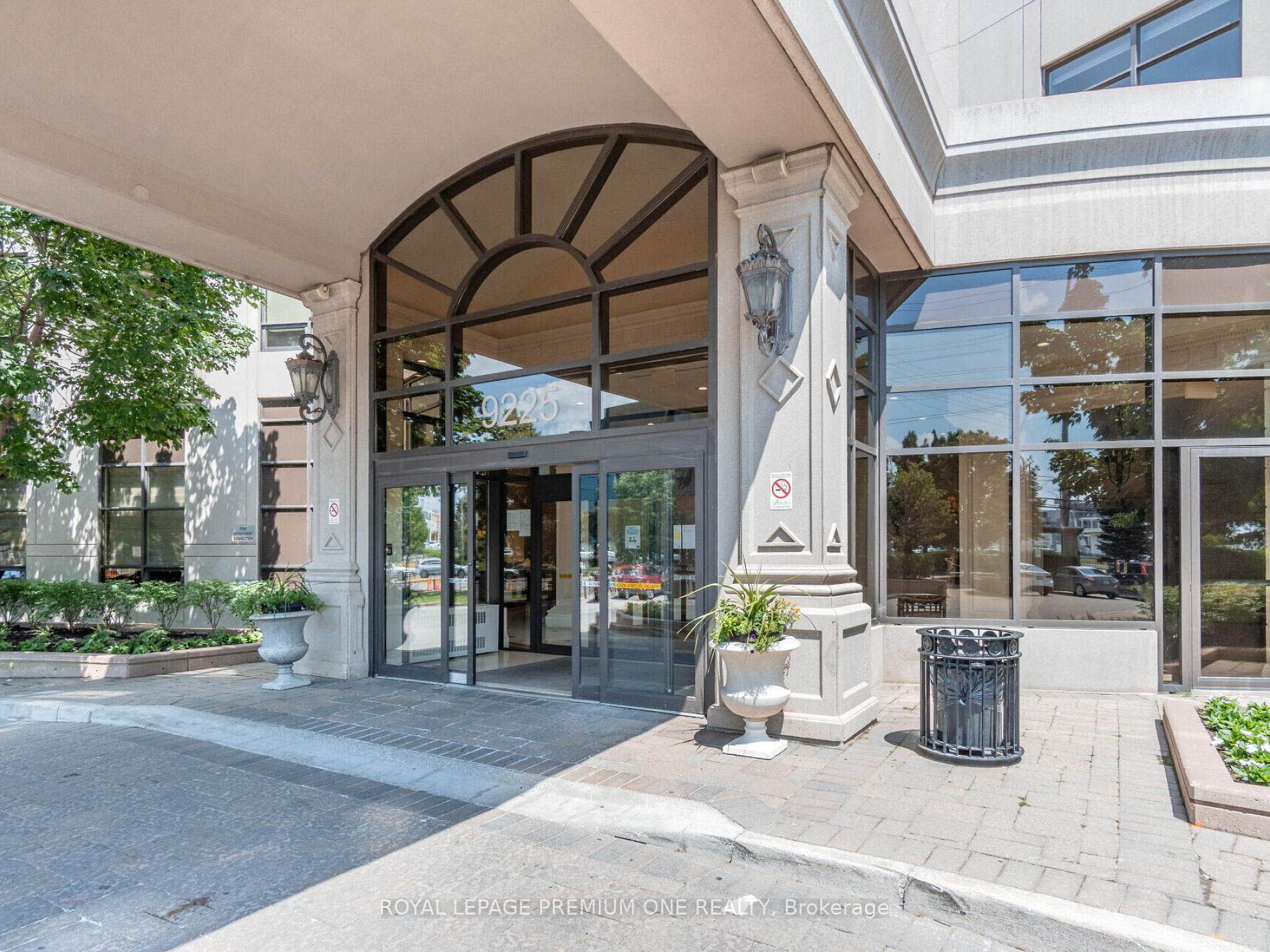 Photo 4 of Unit 815, 9225 Jane Street, Vaughan, Maple — HOMEH
