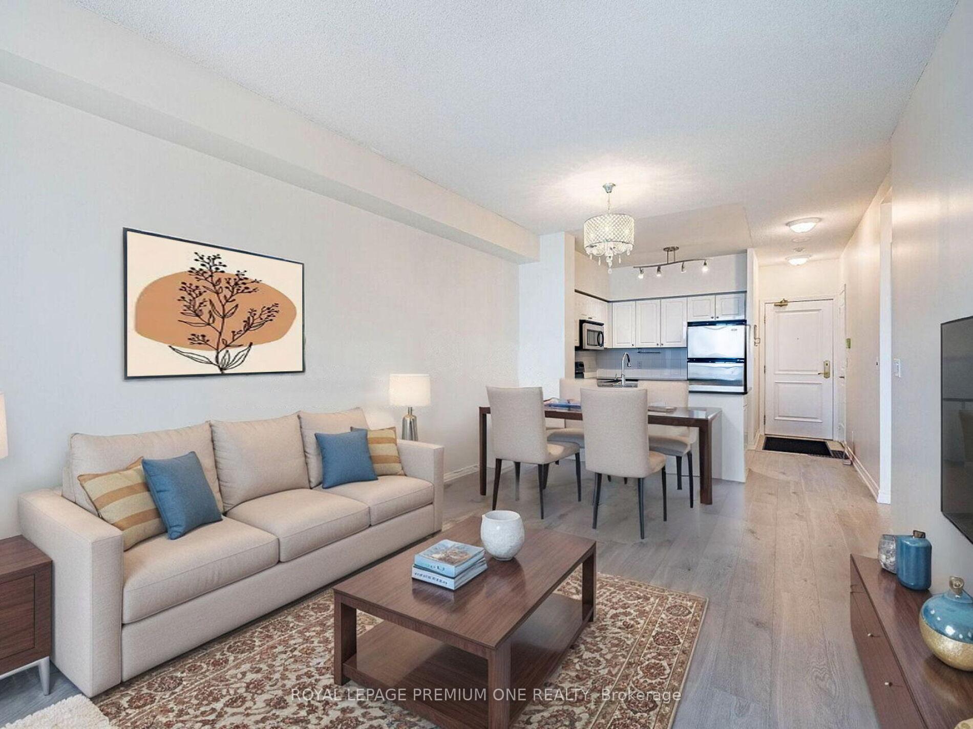 Photo 10 of Unit 815, 9225 Jane Street, Vaughan, Maple — HOMEH