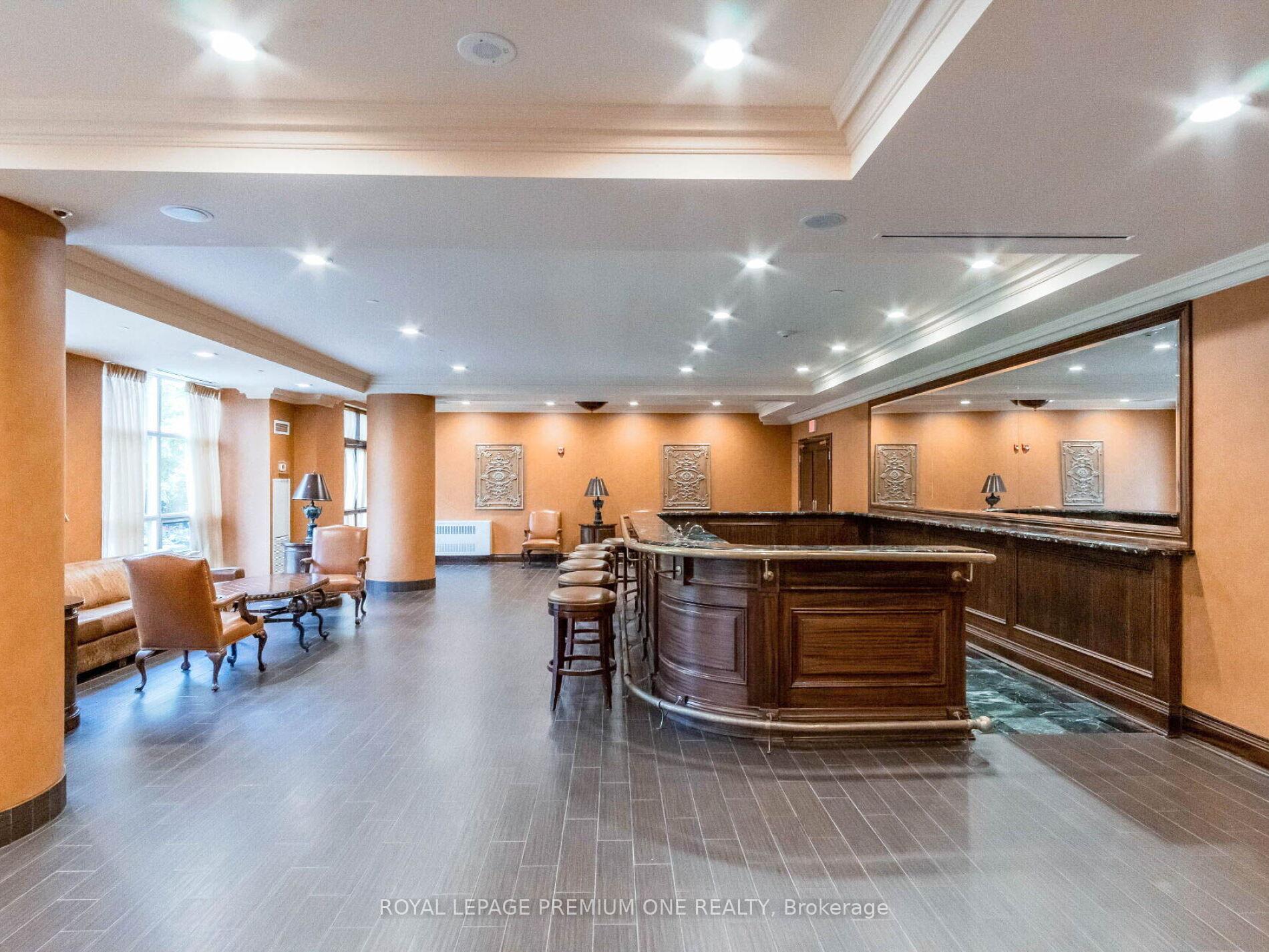 Photo 41 of Unit 815, 9225 Jane Street, Vaughan, Maple — HOMEH