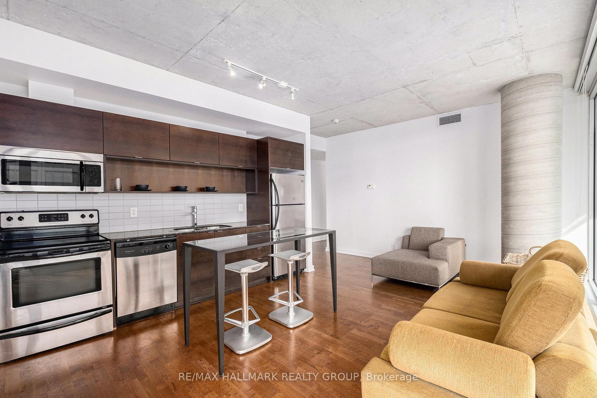 Photo 3 of Unit 1010, 324 Laurier Avenue W, Ottawa, Ottawa Centre — HOMEH
