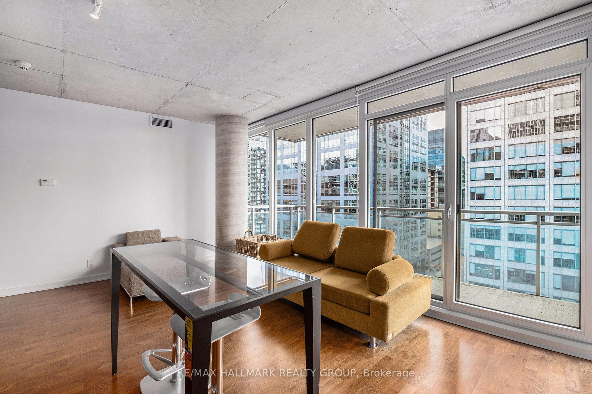 Photo 4 of Unit 1010, 324 Laurier Avenue W, Ottawa, Ottawa Centre — HOMEH