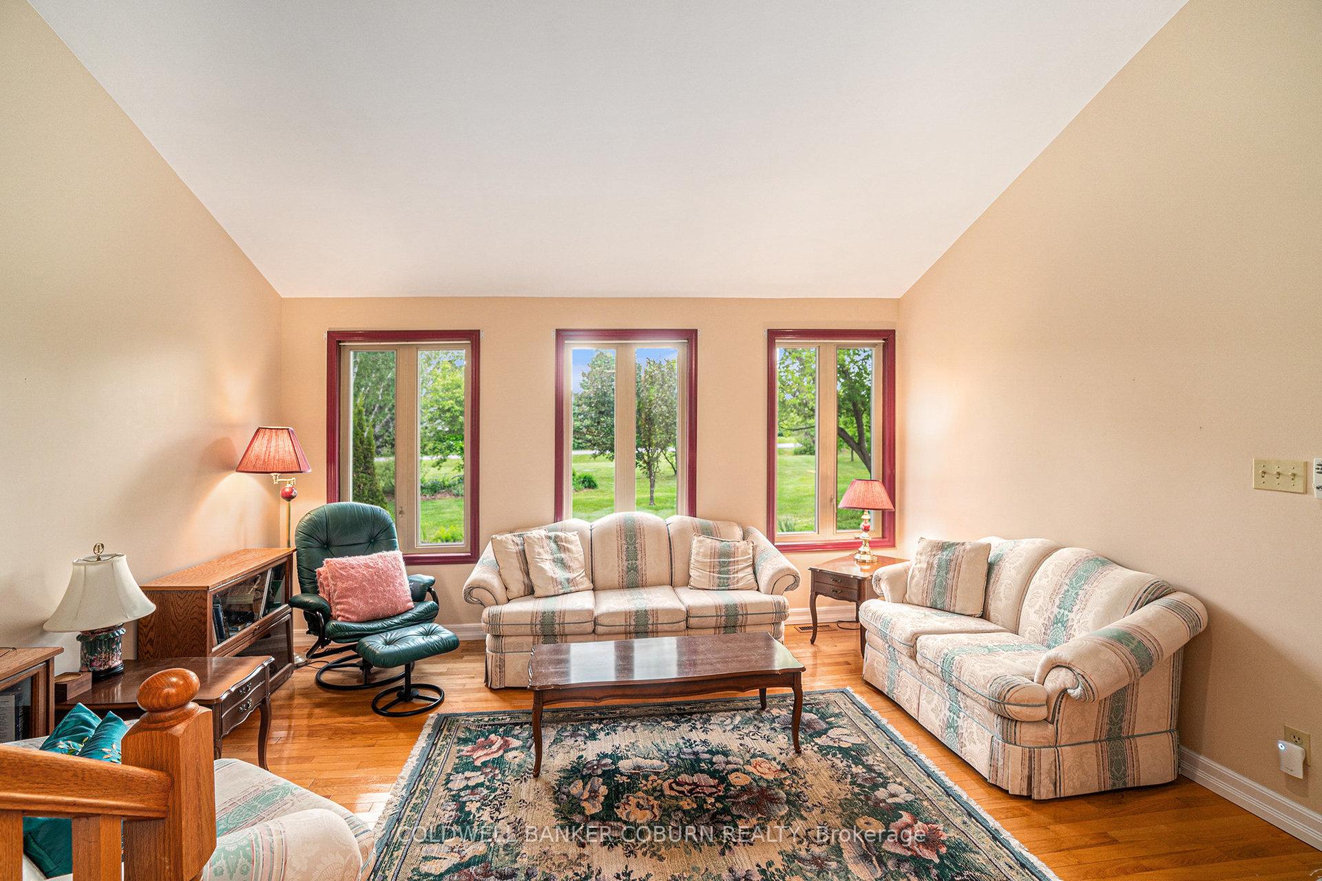 Photo 6 of 1025 Hyndman Road, Edwardsburgh/Cardinal, Edwardsburgh/Cardinal Twp — HOMEH
