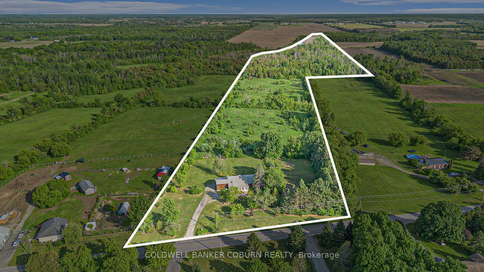 Photo 24 of 1025 Hyndman Road, Edwardsburgh/Cardinal, Edwardsburgh/Cardinal Twp — HOMEH