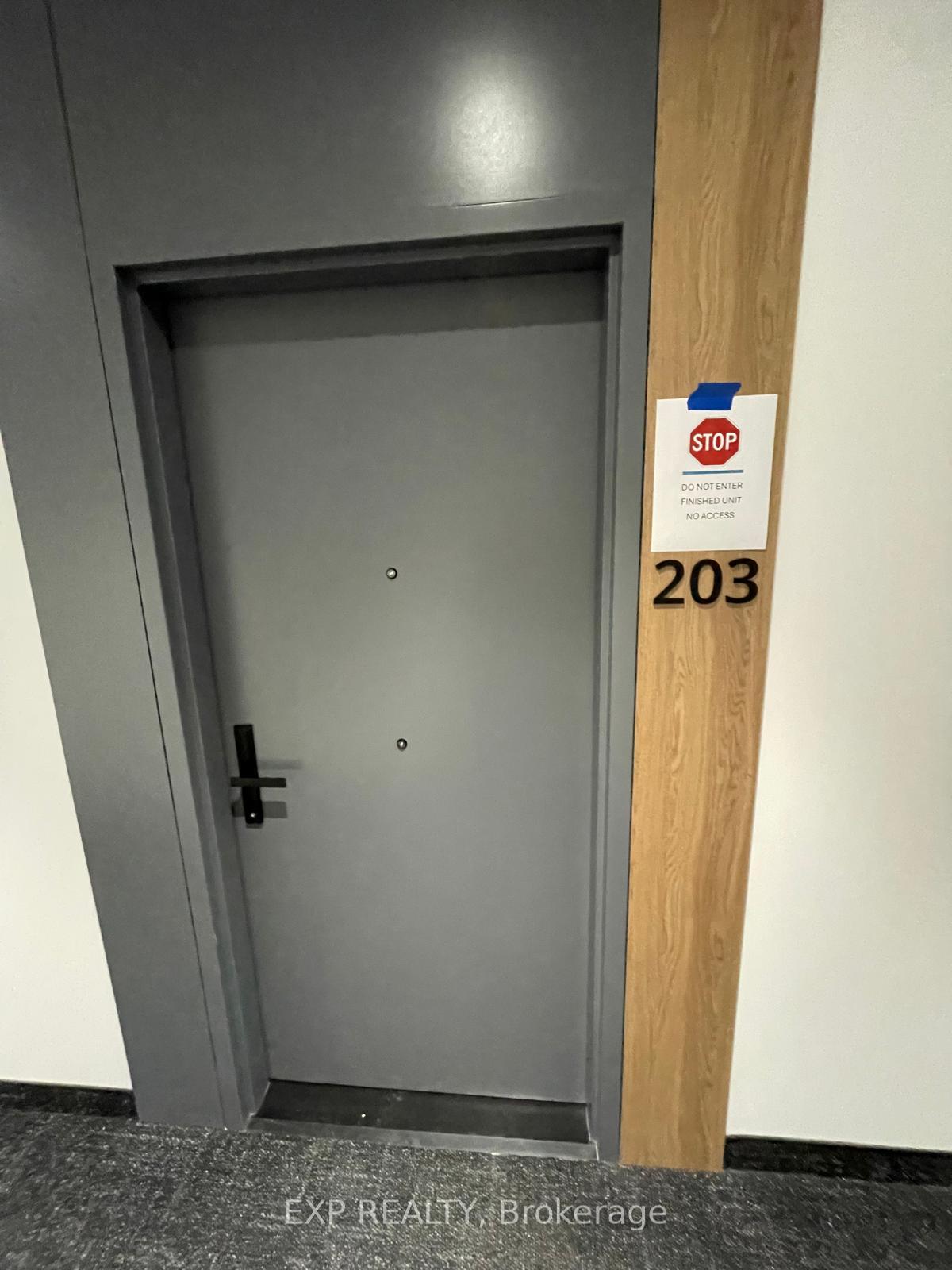 Photo 2 of Unit 203, 1600 James Naismith Drive, Ottawa, Pineview — HOMEH