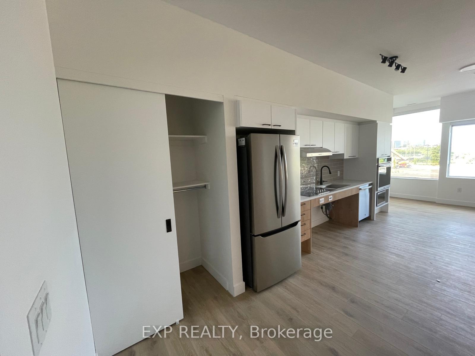 Photo 4 of Unit 203, 1600 James Naismith Drive, Ottawa, Pineview — HOMEH