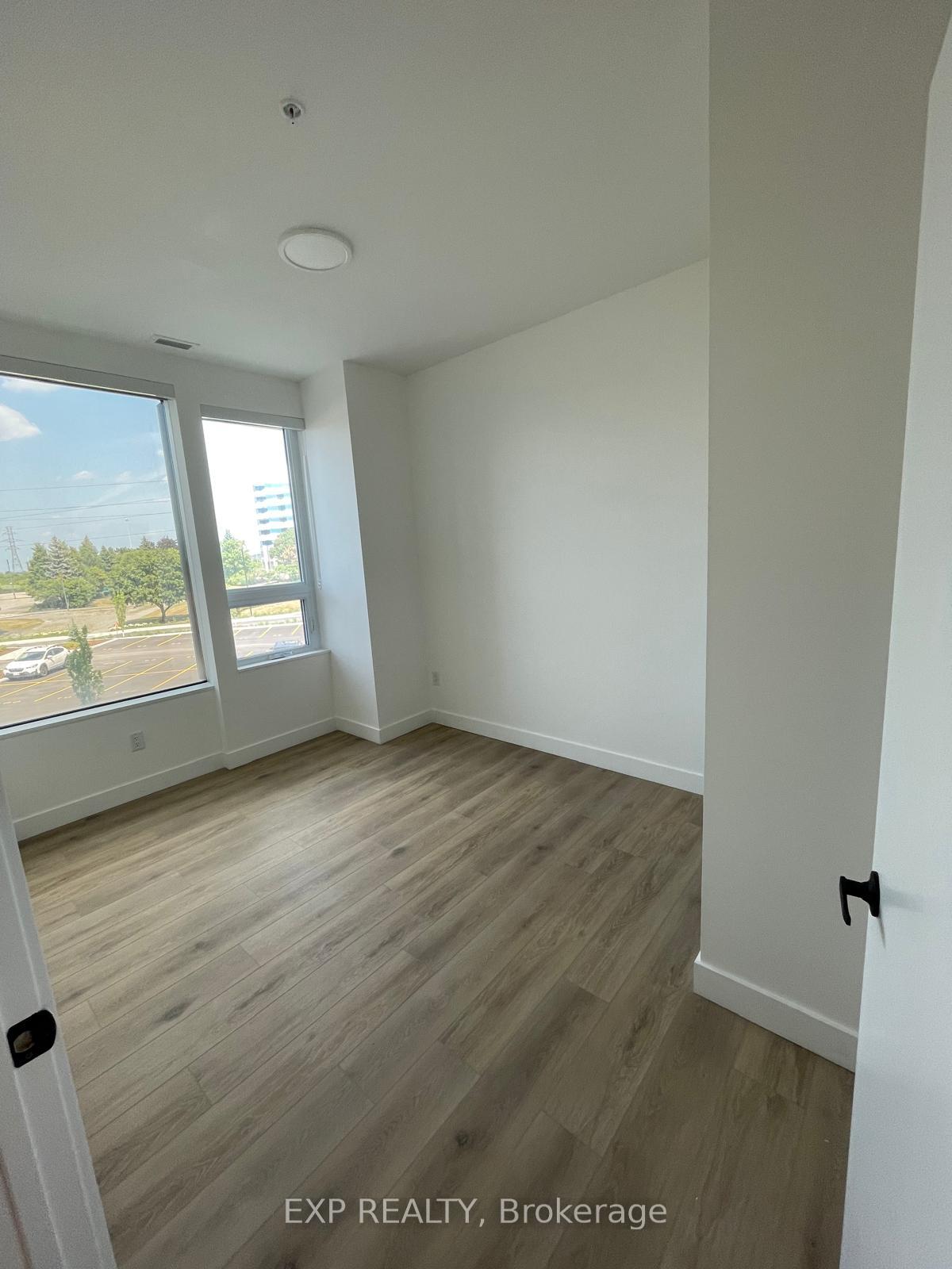 Photo 6 of Unit 203, 1600 James Naismith Drive, Ottawa, Pineview — HOMEH