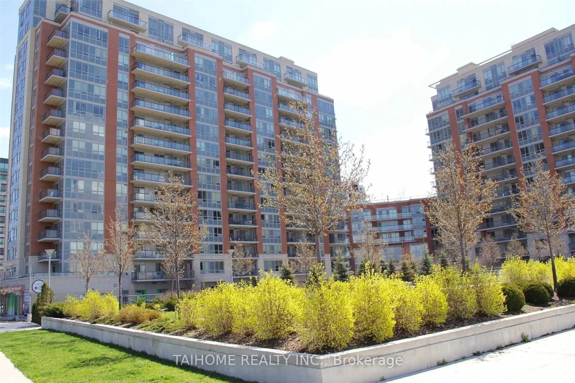 Photo 1 of Unit 619, 50 Clegg Road, Markham, Unionville — HOMEH
