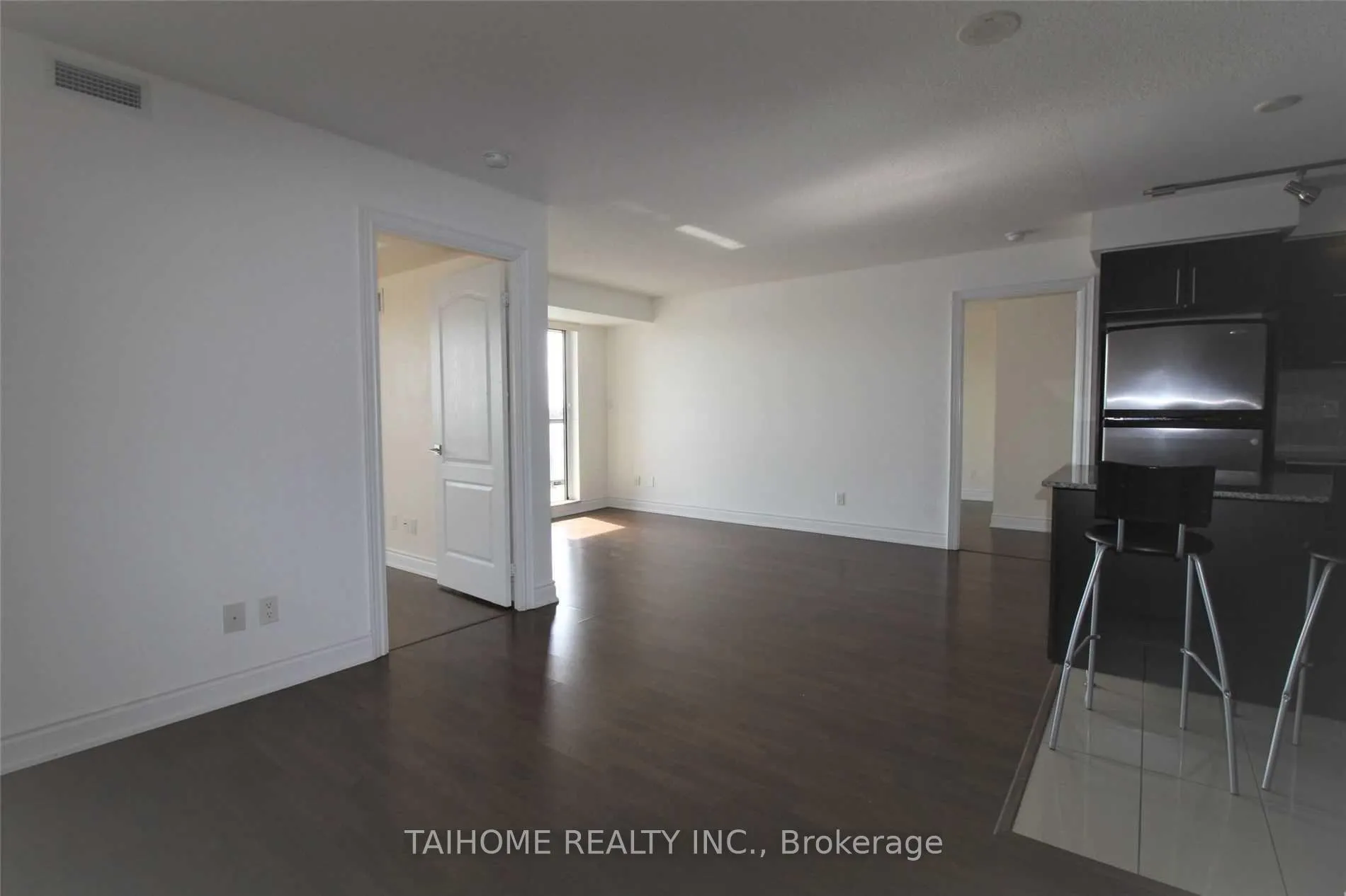 Photo 6 of Unit 619, 50 Clegg Road, Markham, Unionville — HOMEH