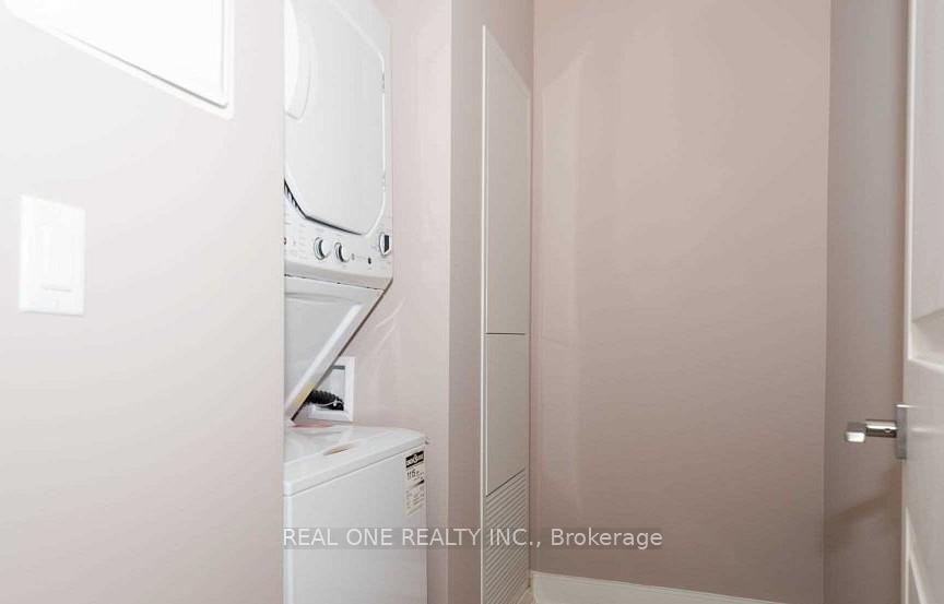 Photo 14 of Unit 1004, 150 Main Street W, Hamilton, Central — HOMEH