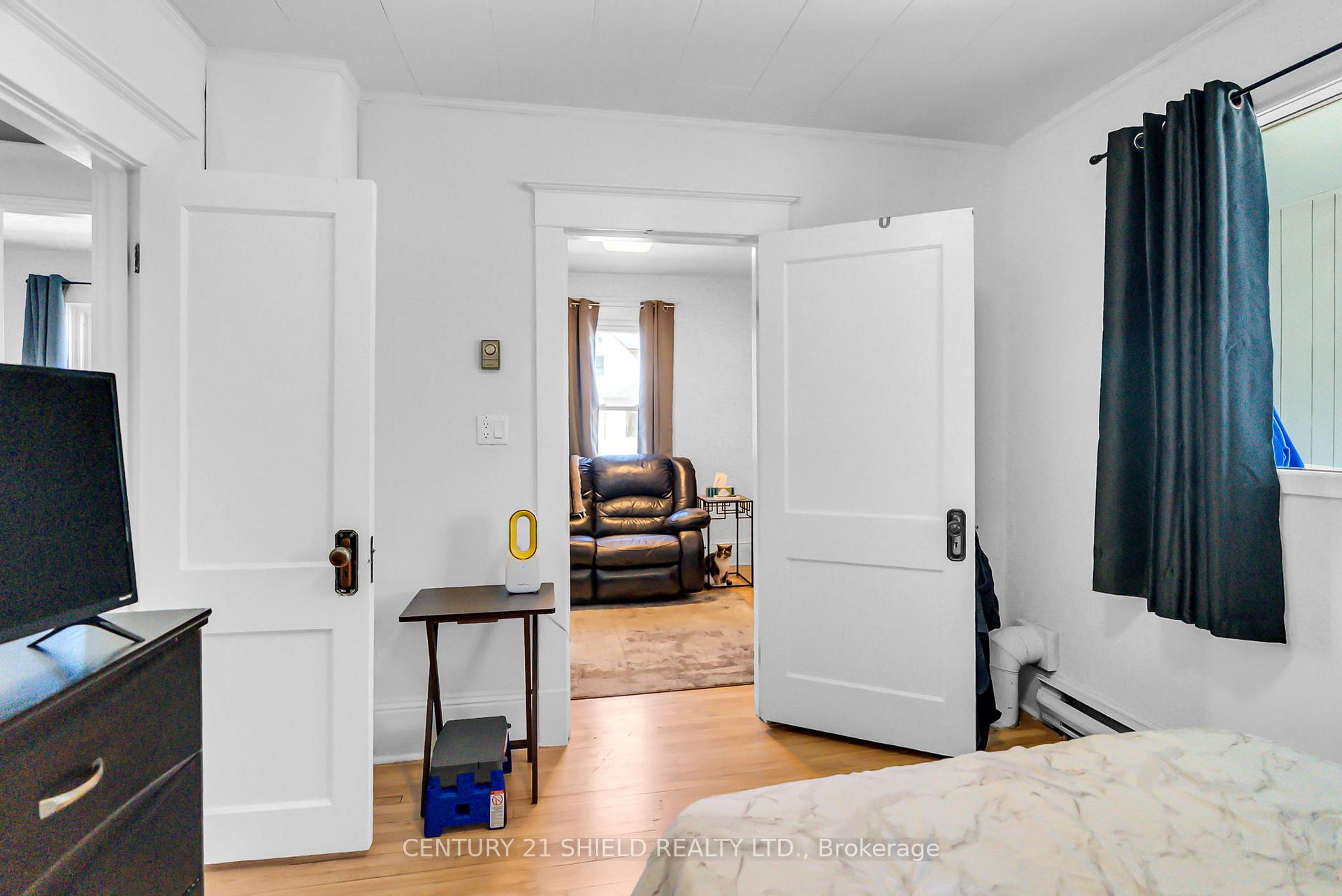 Photo 7 of 607 First Street E, Cornwall — HOMEH
