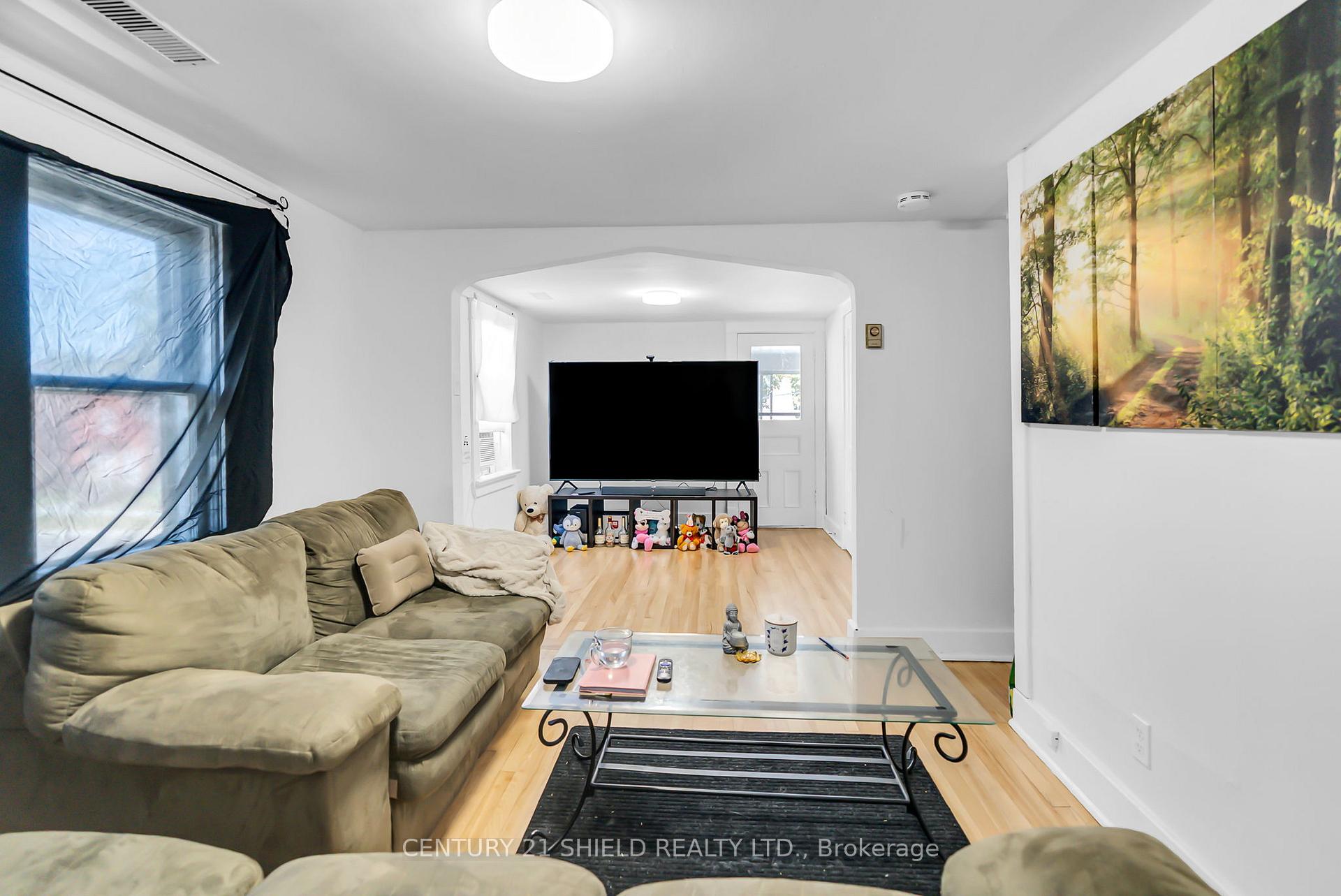Photo 18 of 607 First Street E, Cornwall — HOMEH