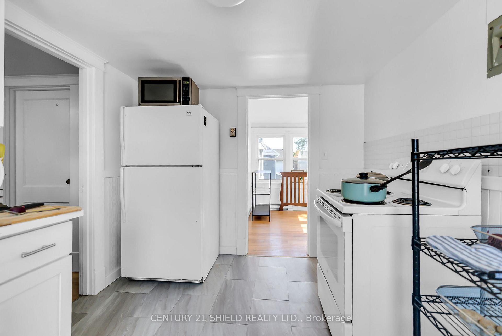 Photo 26 of 607 First Street E, Cornwall — HOMEH