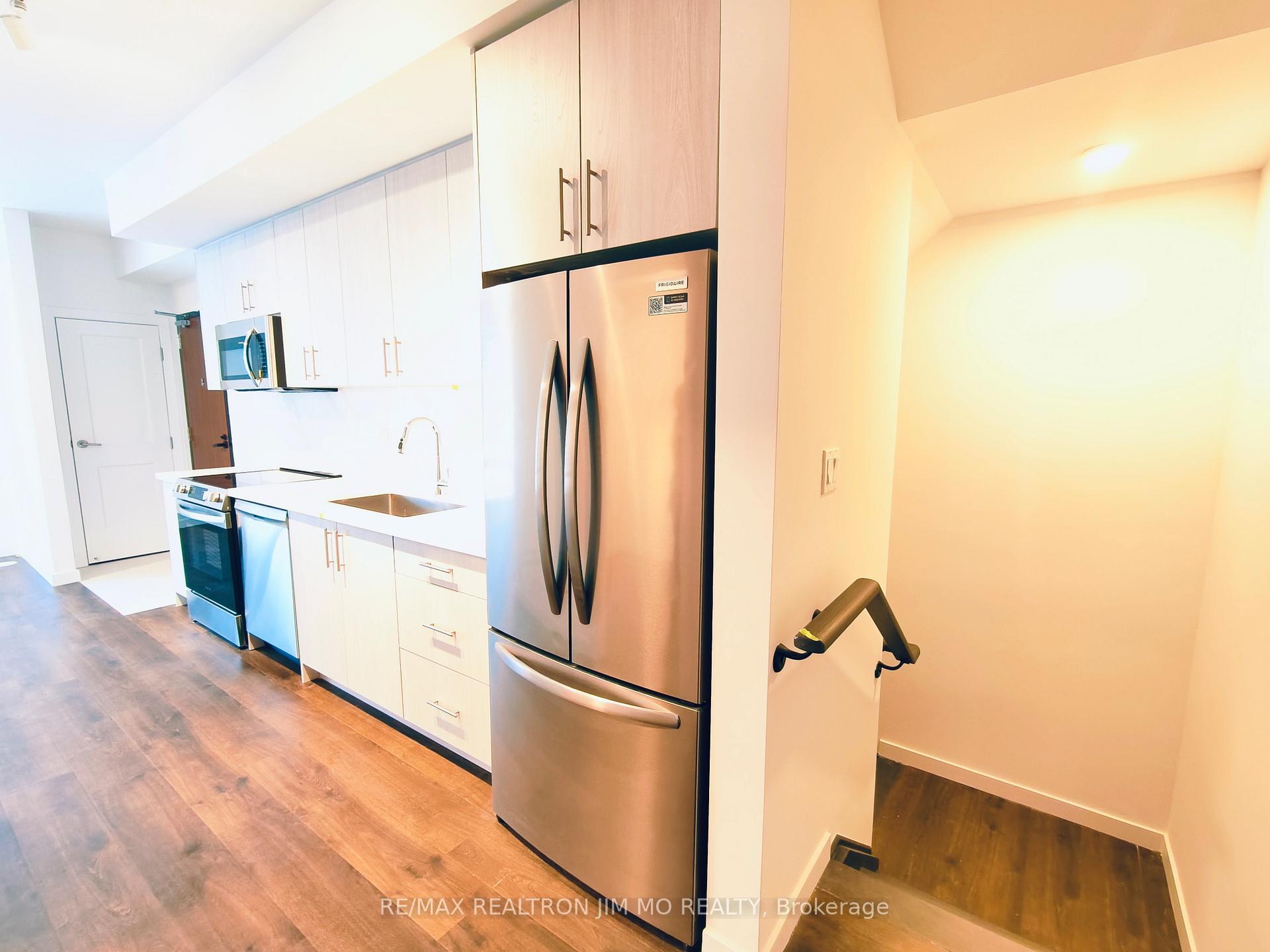 Photo 10 of Unit 21, 113 Marydale Street, Markham, Middlefield — HOMEH