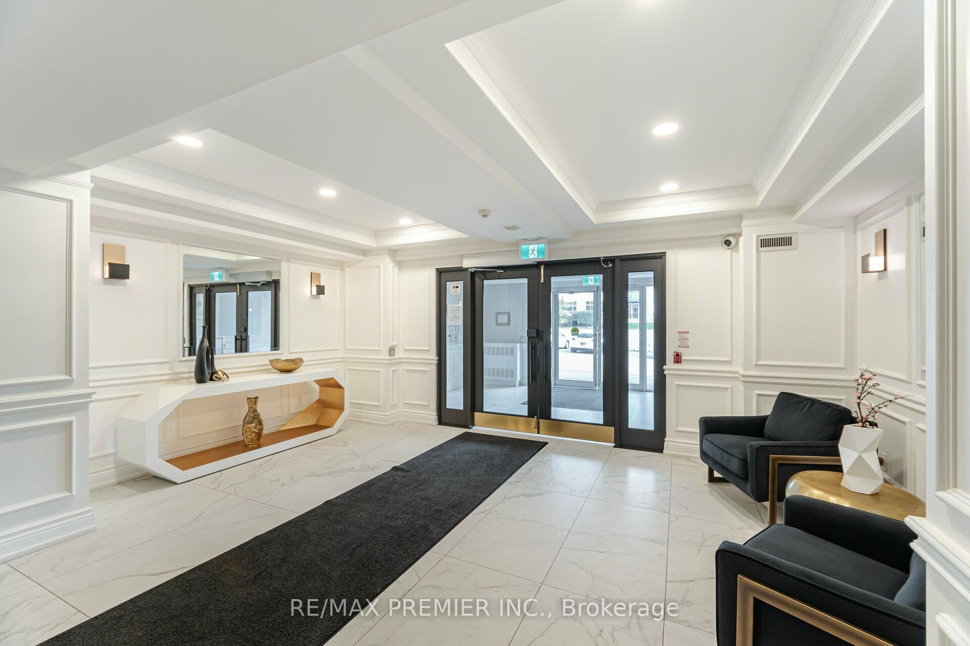 Photo 15 of Unit 306, 4620 Highway 7, Vaughan, East Woodbridge — HOMEH