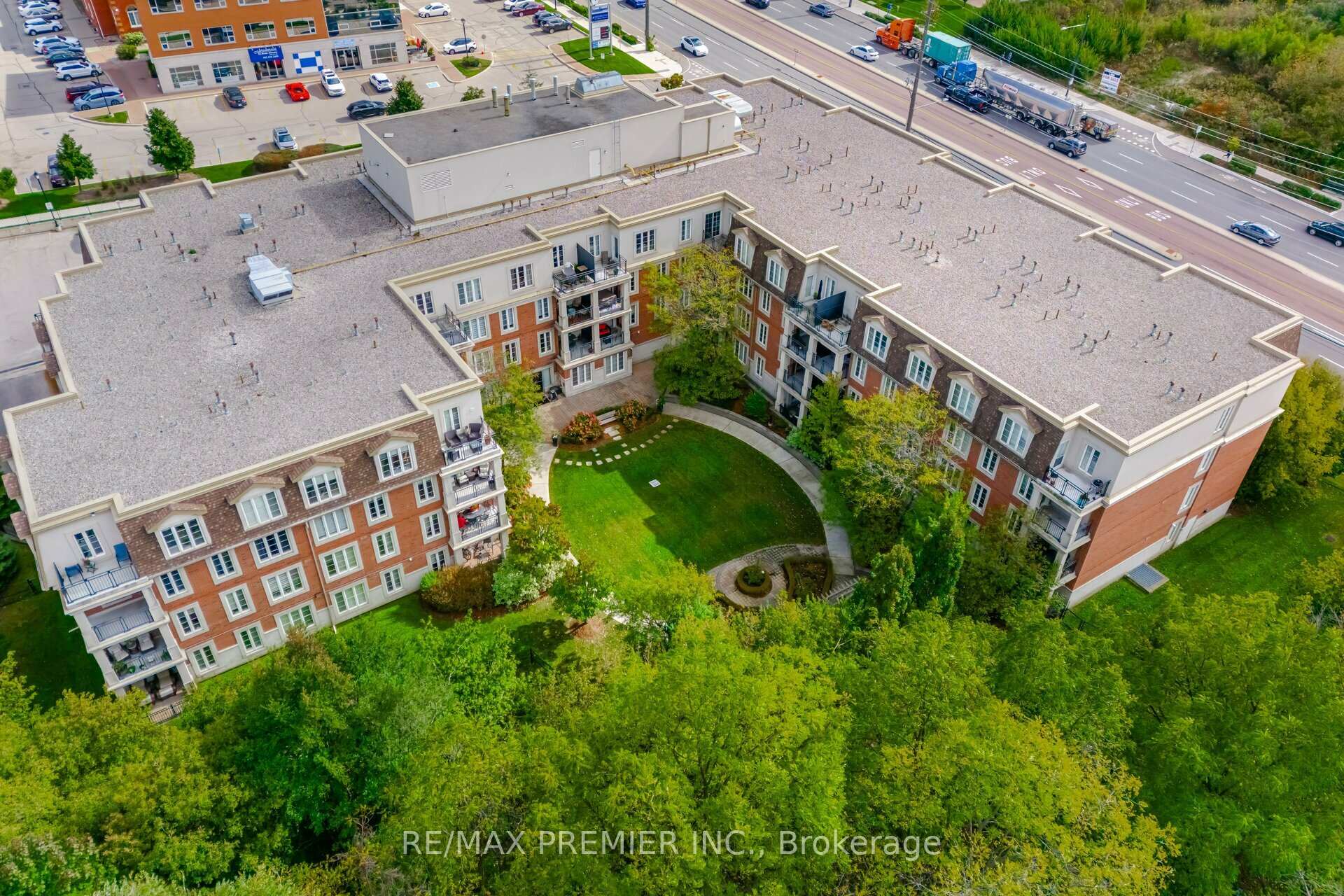 Photo 20 of Unit 306, 4620 Highway 7, Vaughan, East Woodbridge — HOMEH