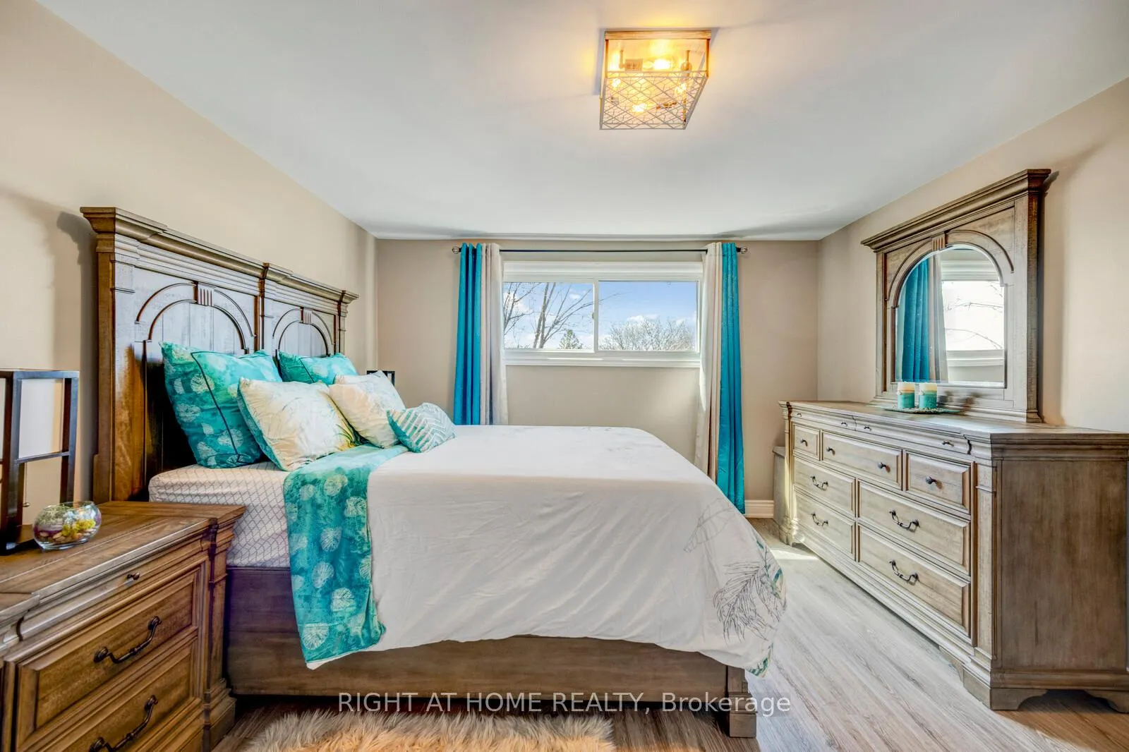 Photo 14 of Unit 3, 985 Limeridge Road E, Hamilton, Berrisfield — HOMEH