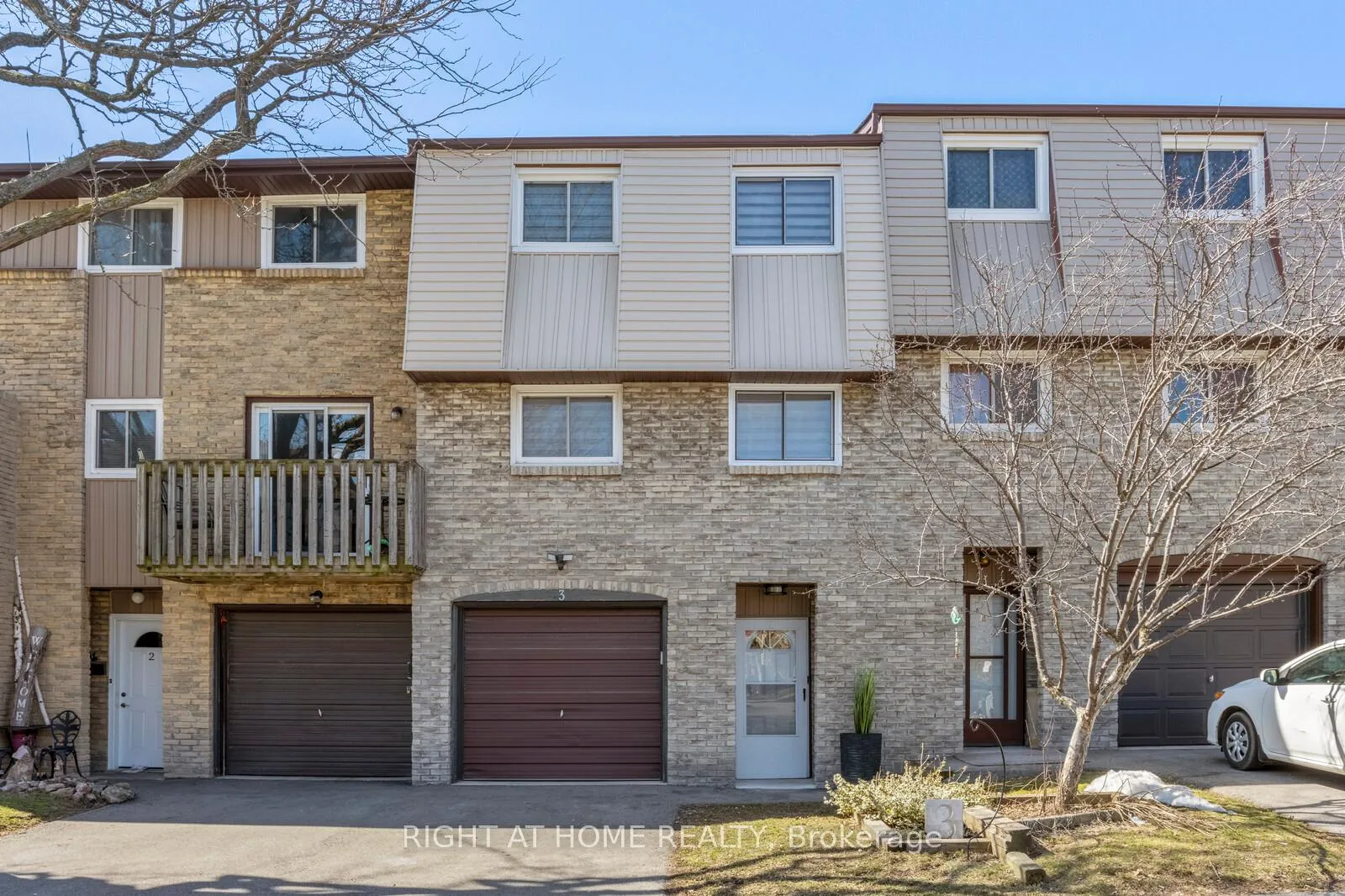 Photo 28 of Unit 3, 985 Limeridge Road E, Hamilton, Berrisfield — HOMEH