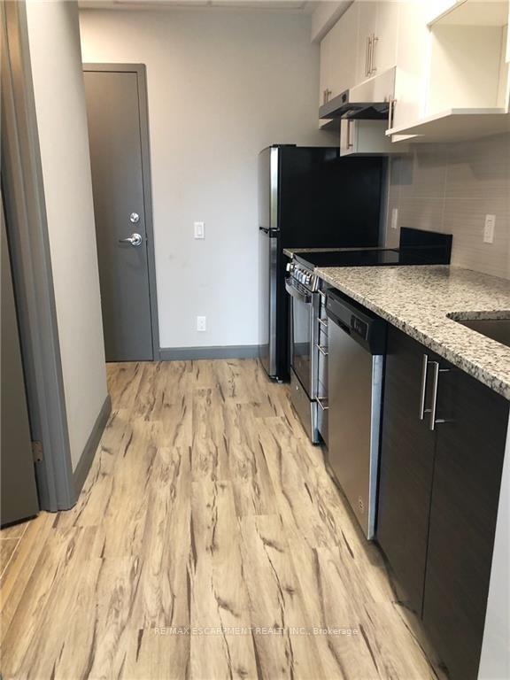 Photo 5 of Unit 507, 77 Leland Street, Hamilton, Ainslie Wood — HOMEH