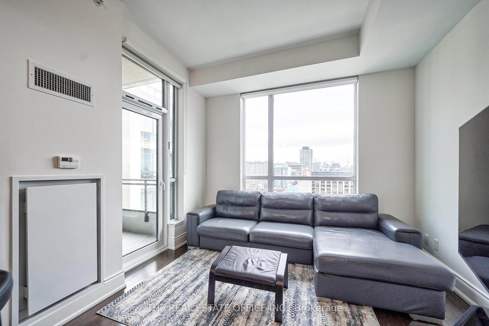 Photo 13 of Unit 916, 23 Glebe Road W, Toronto, Yonge-Eglinton — HOMEH