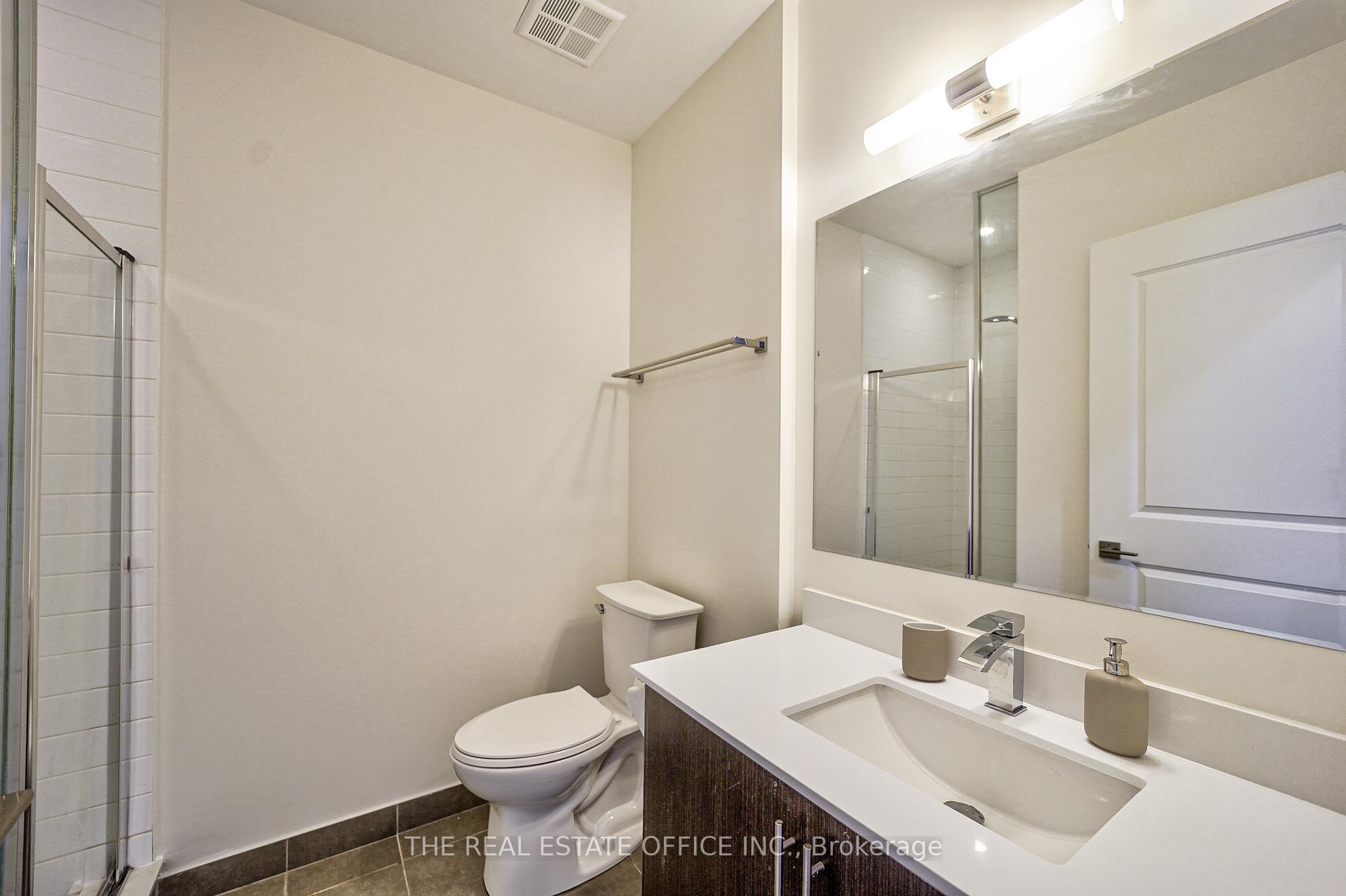 Photo 18 of Unit 916, 23 Glebe Road W, Toronto, Yonge-Eglinton — HOMEH