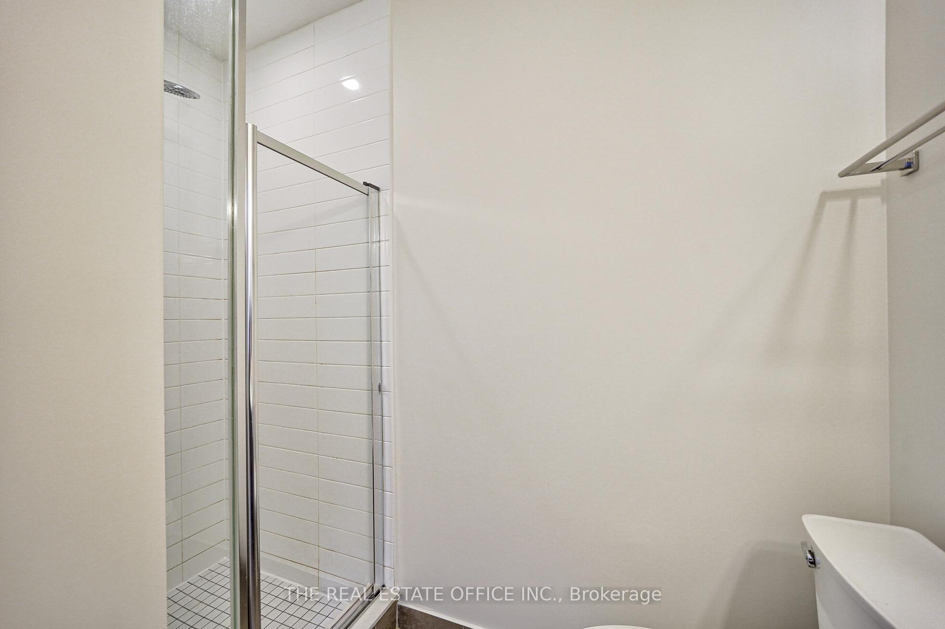 Photo 19 of Unit 916, 23 Glebe Road W, Toronto, Yonge-Eglinton — HOMEH