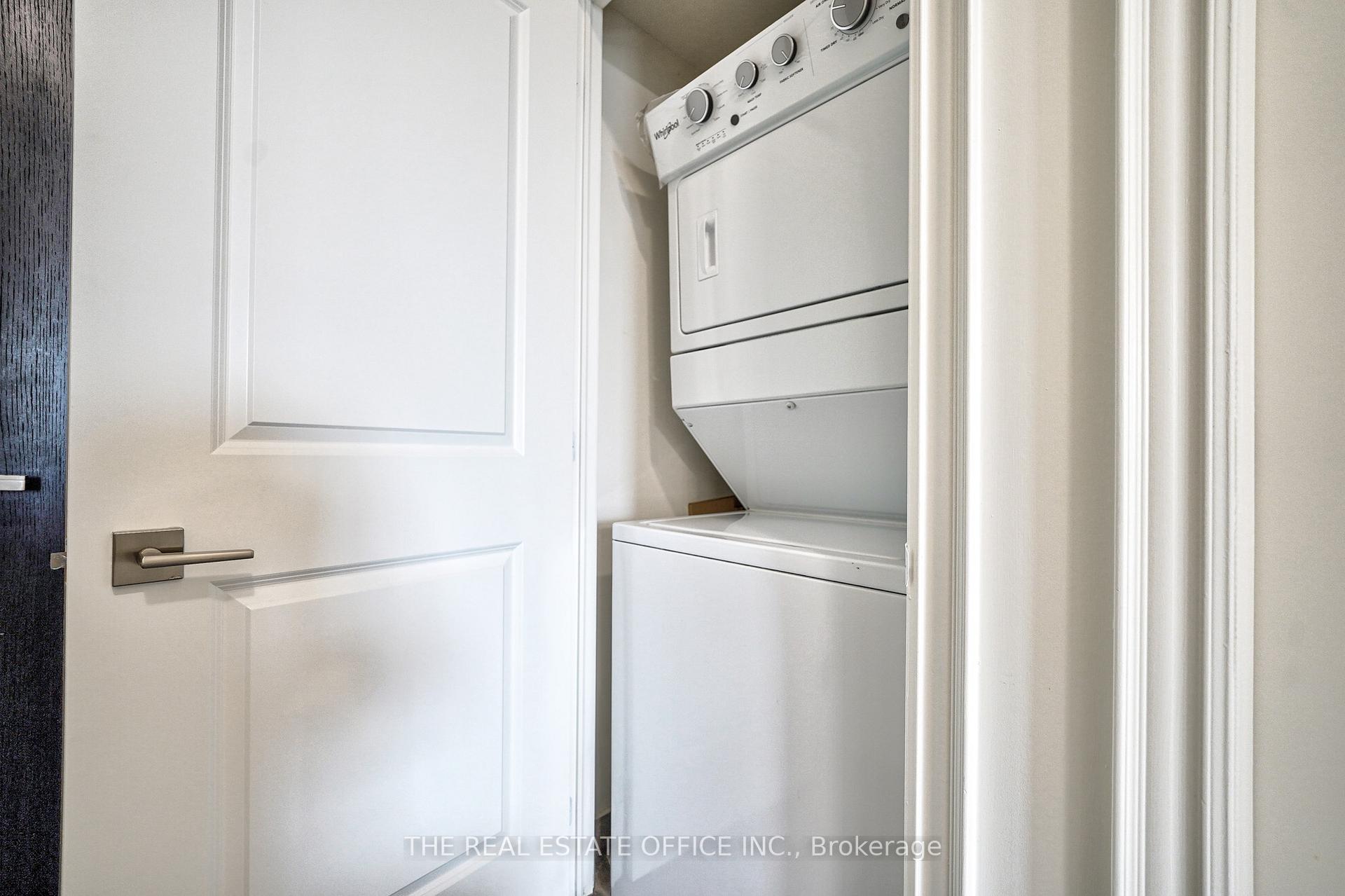 Photo 28 of Unit 916, 23 Glebe Road W, Toronto, Yonge-Eglinton — HOMEH