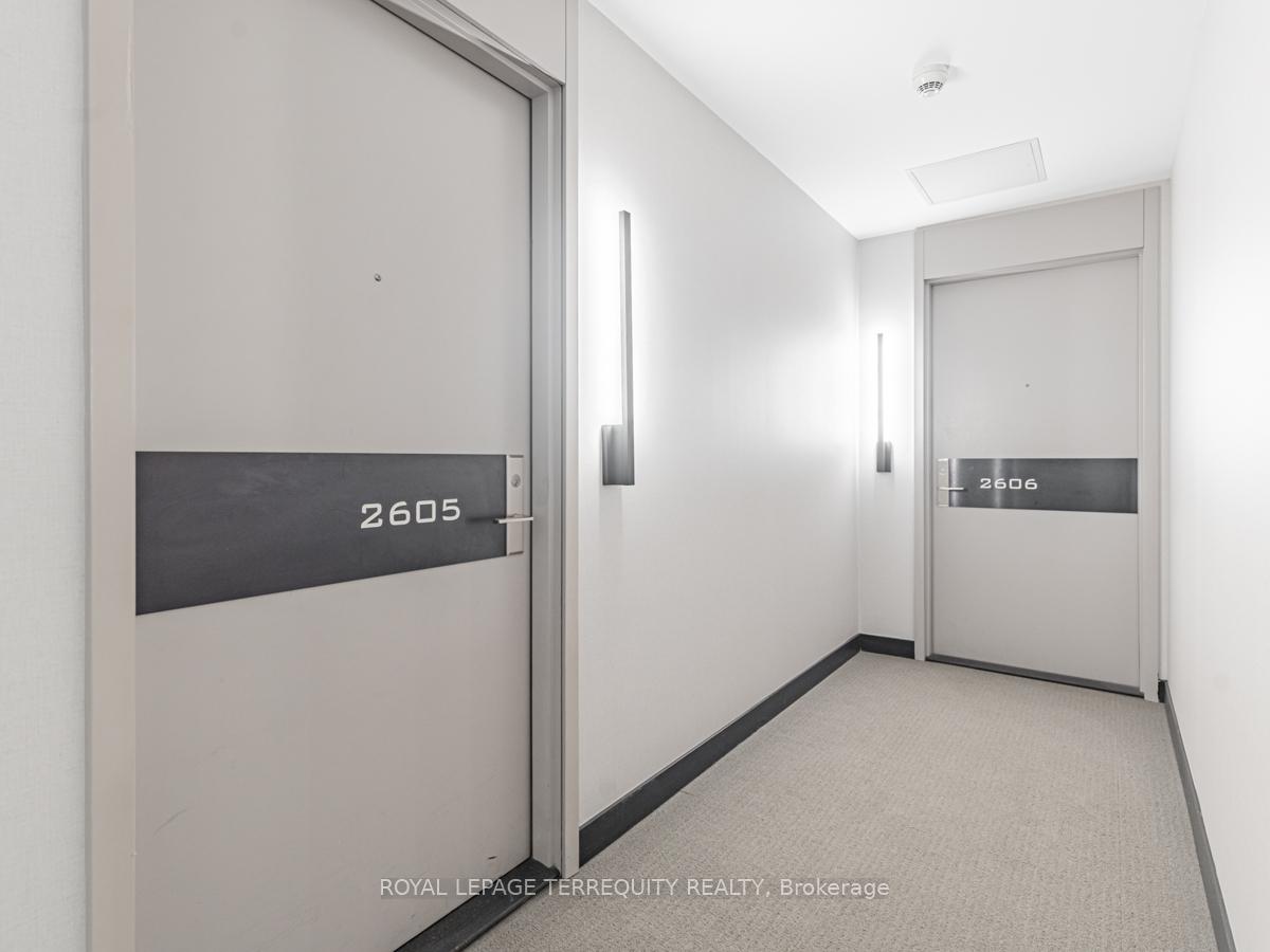 Photo 3 of Unit 2605, 33 Helendale Avenue, Toronto, Yonge-Eglinton — HOMEH