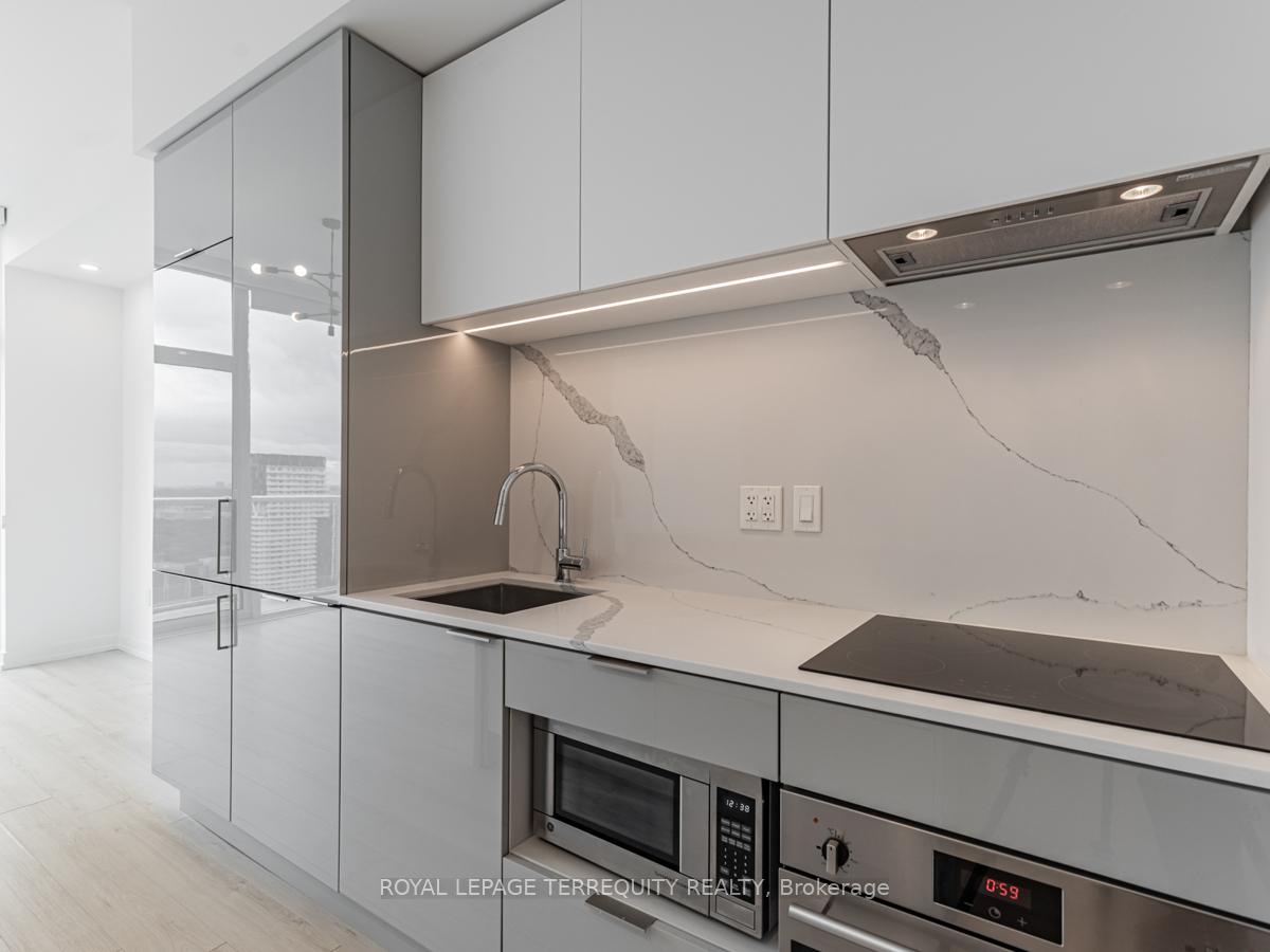 Photo 7 of Unit 2605, 33 Helendale Avenue, Toronto, Yonge-Eglinton — HOMEH