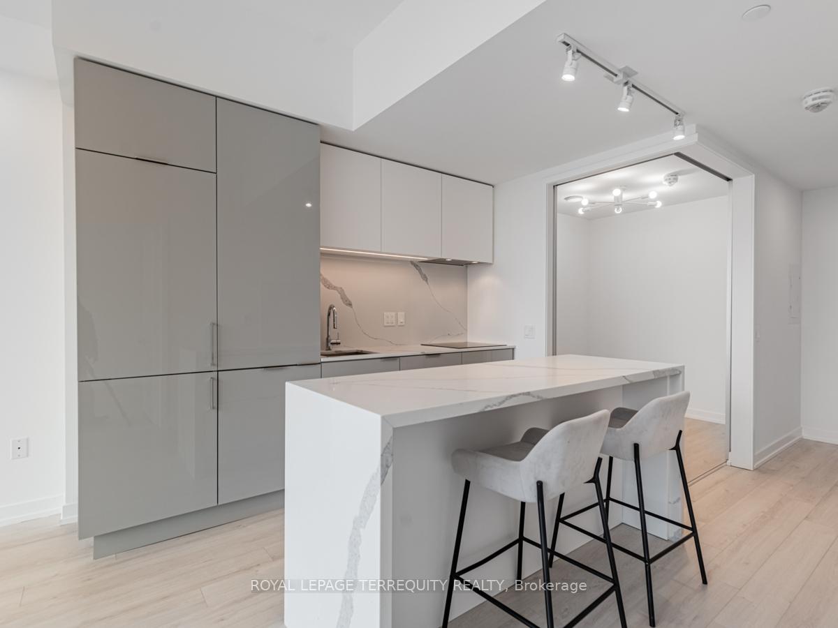 Photo 13 of Unit 2605, 33 Helendale Avenue, Toronto, Yonge-Eglinton — HOMEH