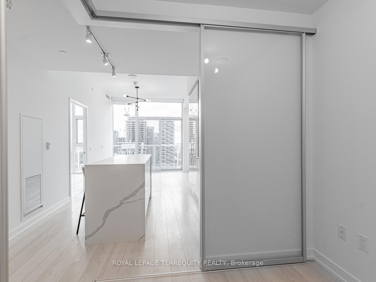 Photo 19 of Unit 2605, 33 Helendale Avenue, Toronto, Yonge-Eglinton — HOMEH