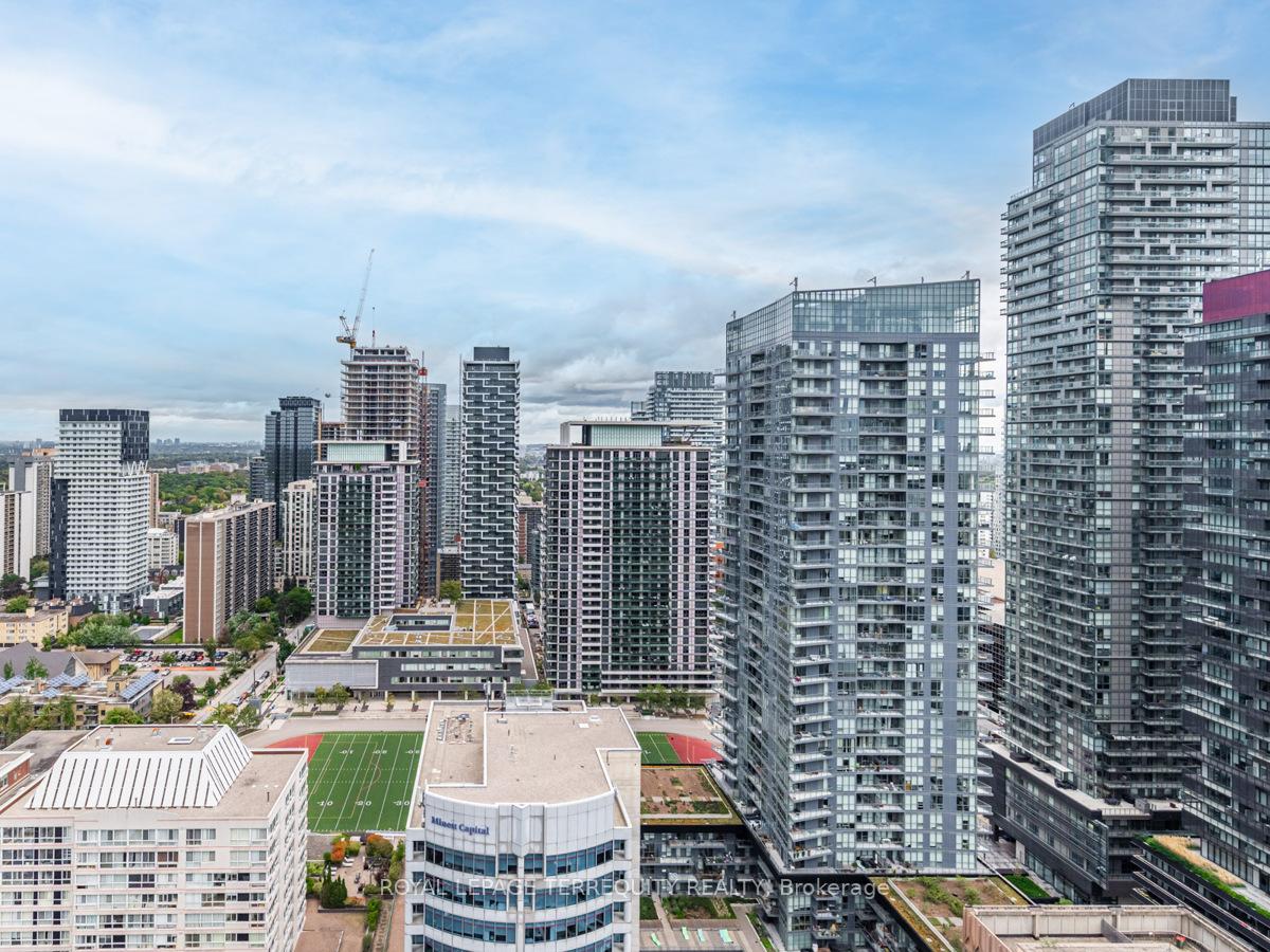 Photo 22 of Unit 2605, 33 Helendale Avenue, Toronto, Yonge-Eglinton — HOMEH