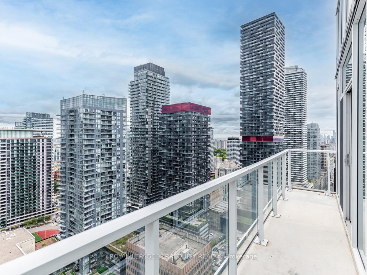 Photo 25 of Unit 2605, 33 Helendale Avenue, Toronto, Yonge-Eglinton — HOMEH