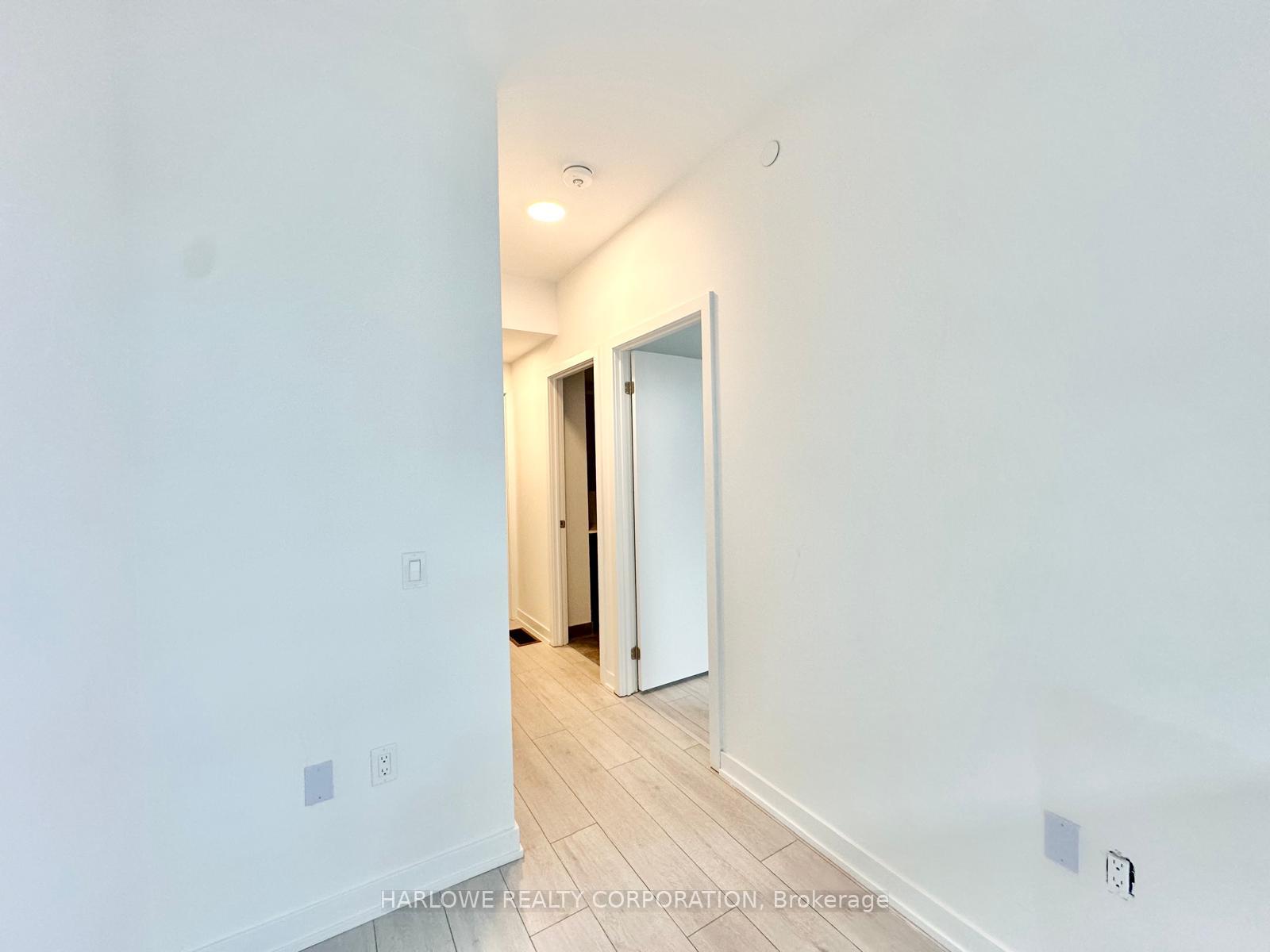 Photo 6 of Unit 131 C, 1612 Charles Street, Whitby, Port Whitby — HOMEH