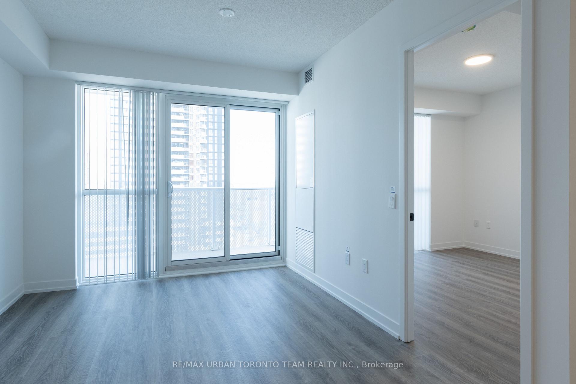 Photo 3 of Unit 1517, 195 Commerce Street, Vaughan, Vaughan Corporate Centre — HOMEH