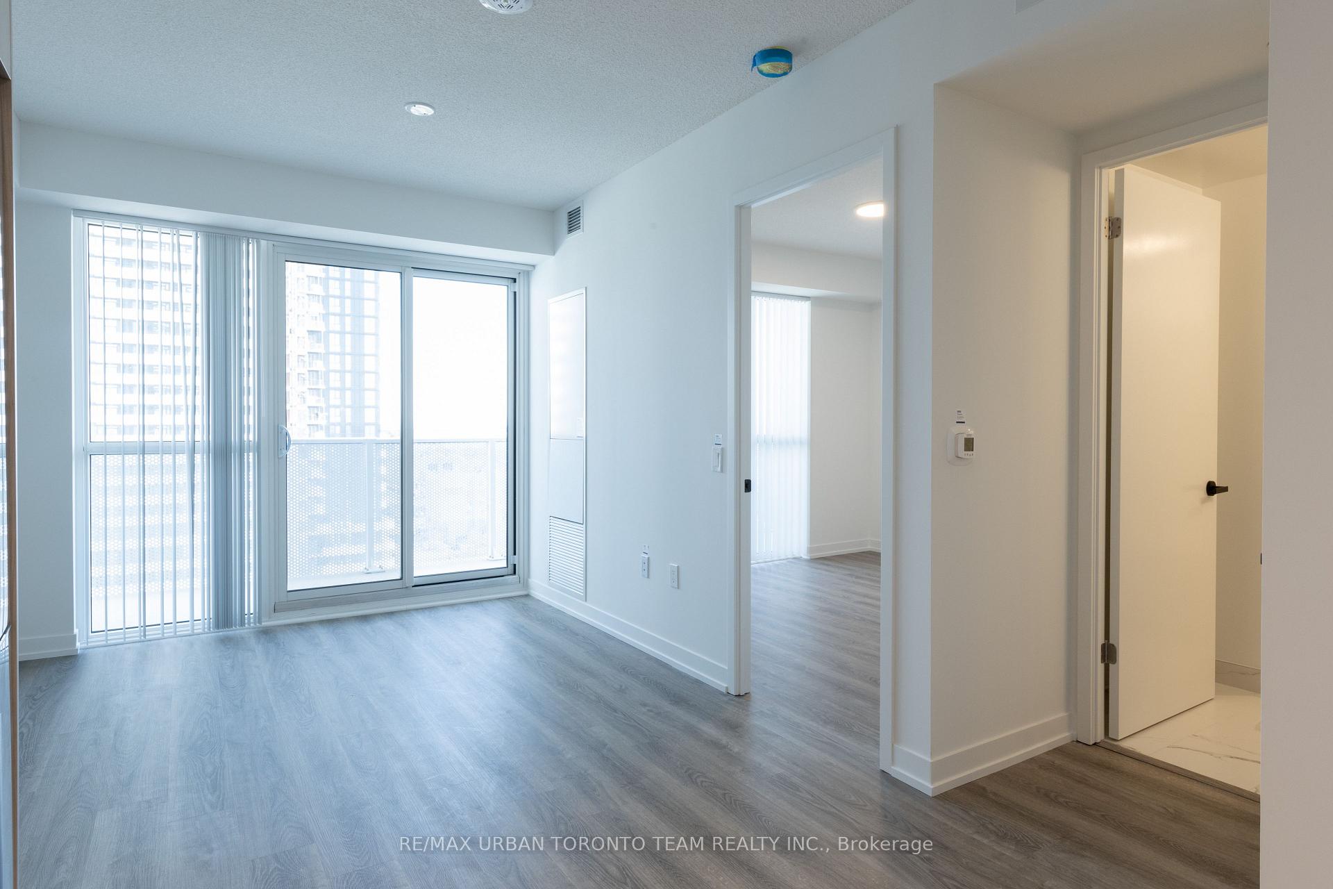 Photo 4 of Unit 1517, 195 Commerce Street, Vaughan, Vaughan Corporate Centre — HOMEH