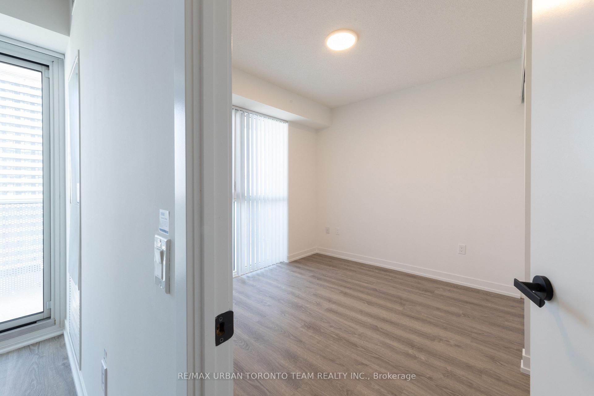 Photo 8 of Unit 1517, 195 Commerce Street, Vaughan, Vaughan Corporate Centre — HOMEH