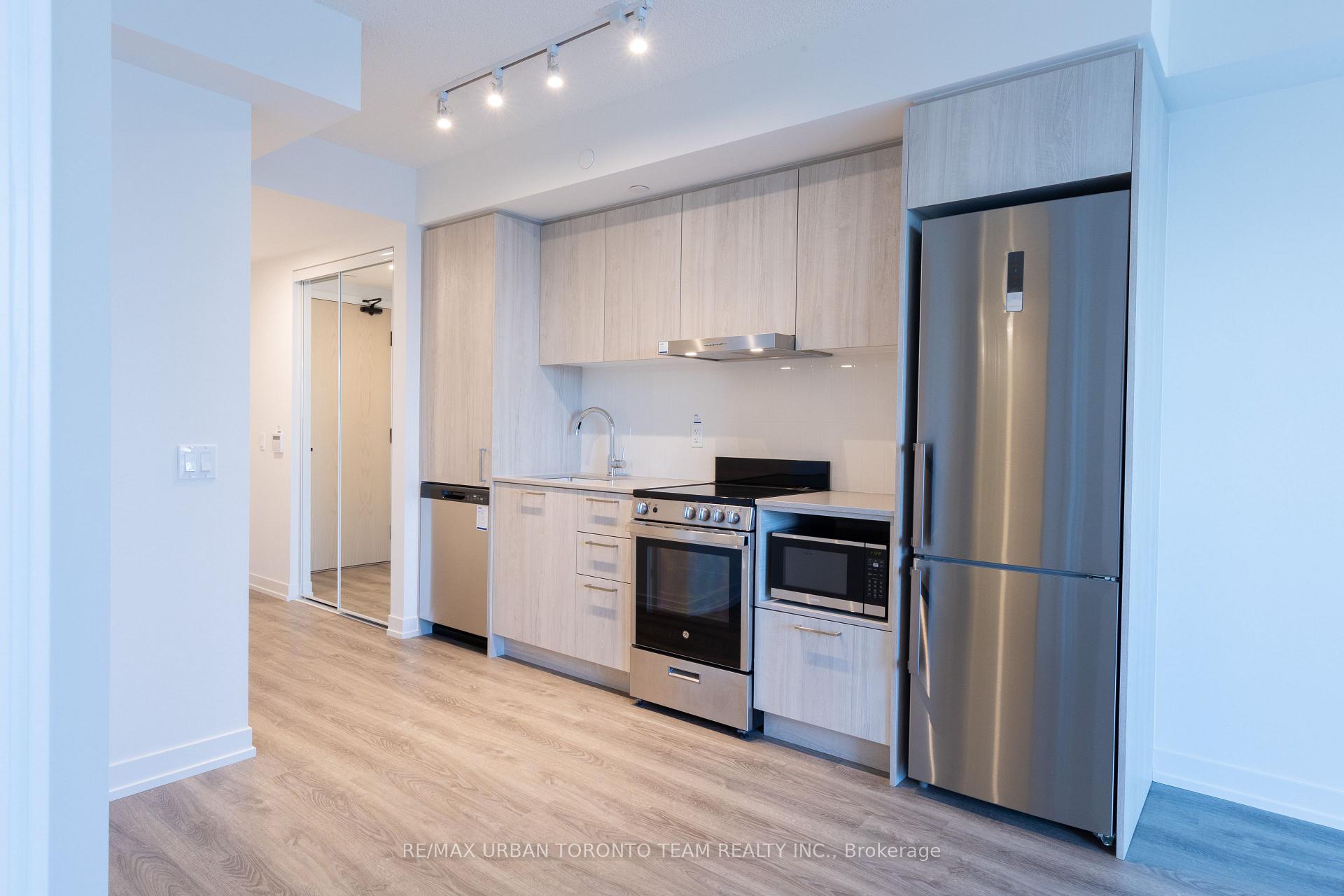 Photo 12 of Unit 1517, 195 Commerce Street, Vaughan, Vaughan Corporate Centre — HOMEH