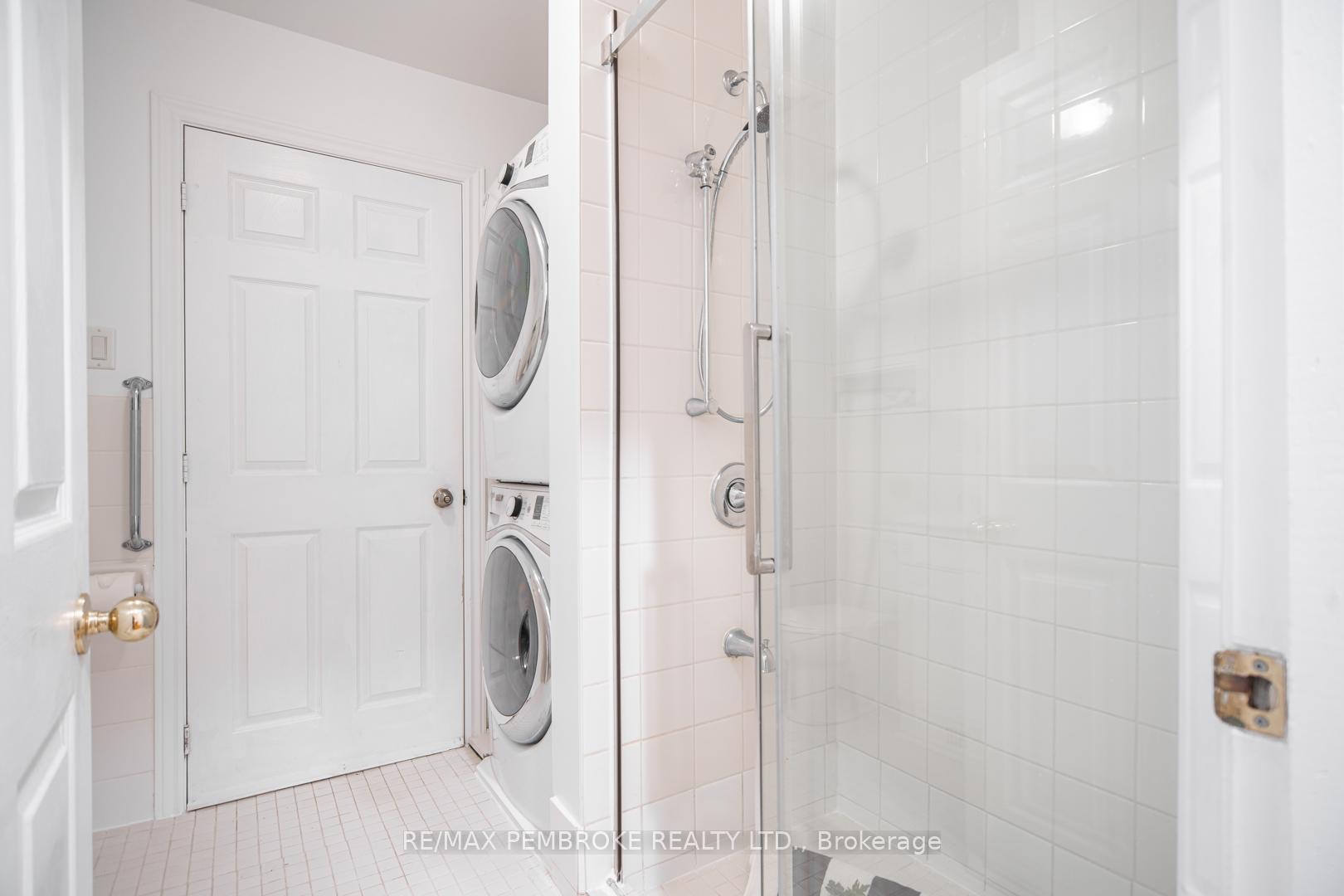 Photo 12 of 84 Frontenac Crescent, Deep River — HOMEH