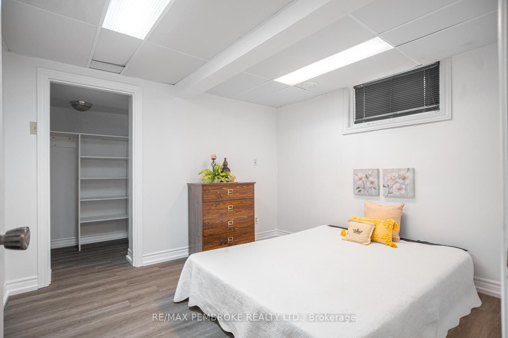 Photo 22 of 84 Frontenac Crescent, Deep River — HOMEH