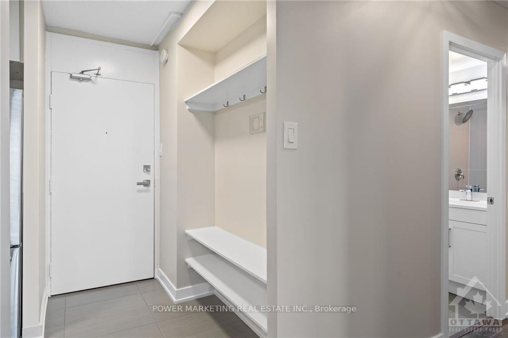 Photo 7 of Unit 410, 2020 Jasmine Crescent, Ottawa, Beacon Hill South — HOMEH