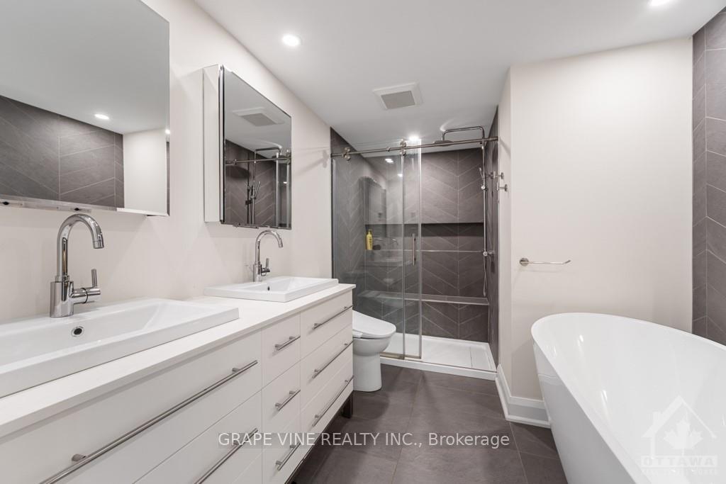 Photo 12 of Unit 10, 655 Richmond Road, Ottawa, Woodroffe — HOMEH