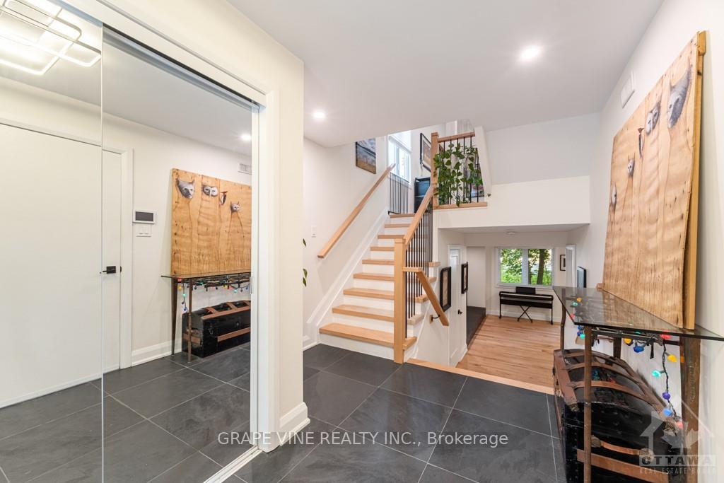 Photo 17 of Unit 10, 655 Richmond Road, Ottawa, Woodroffe — HOMEH