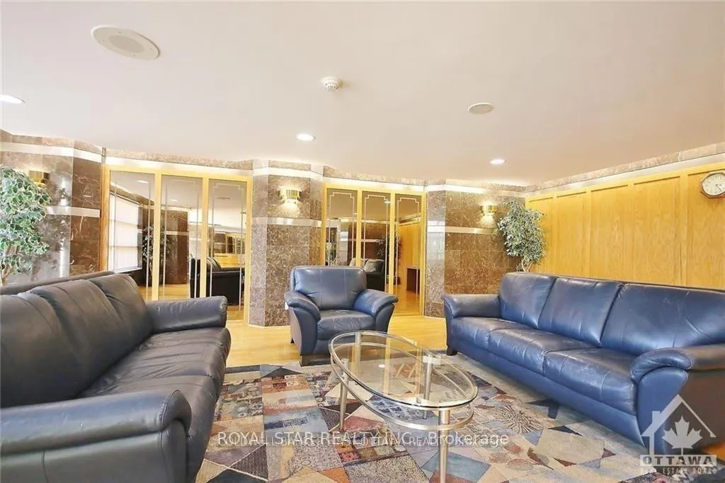 Photo 4 of Unit 703, 2760 Carousel Crescent, Ottawa, Emerald Woods/Sawmill Creek — HOMEH