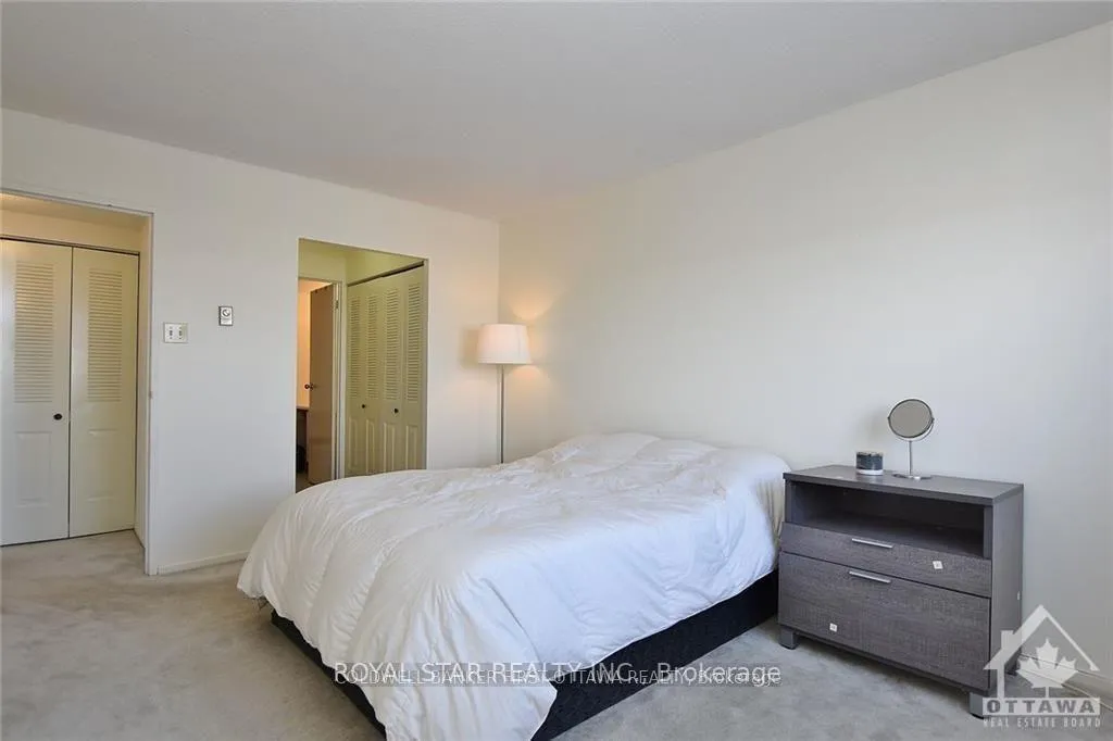 Photo 13 of Unit 703, 2760 Carousel Crescent, Ottawa, Emerald Woods/Sawmill Creek — HOMEH