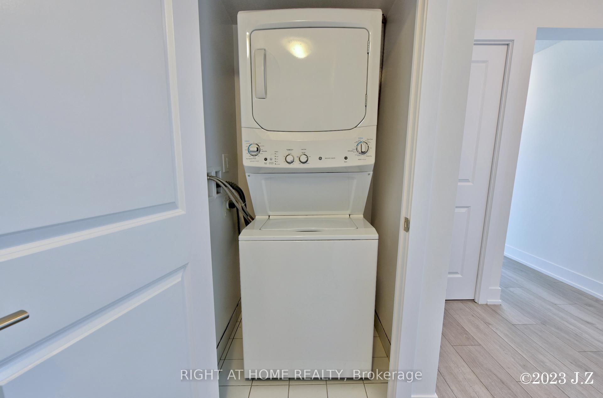 Photo 6 of Unit 1109, 1215 Bayly Street, Pickering, Bay Ridges — HOMEH